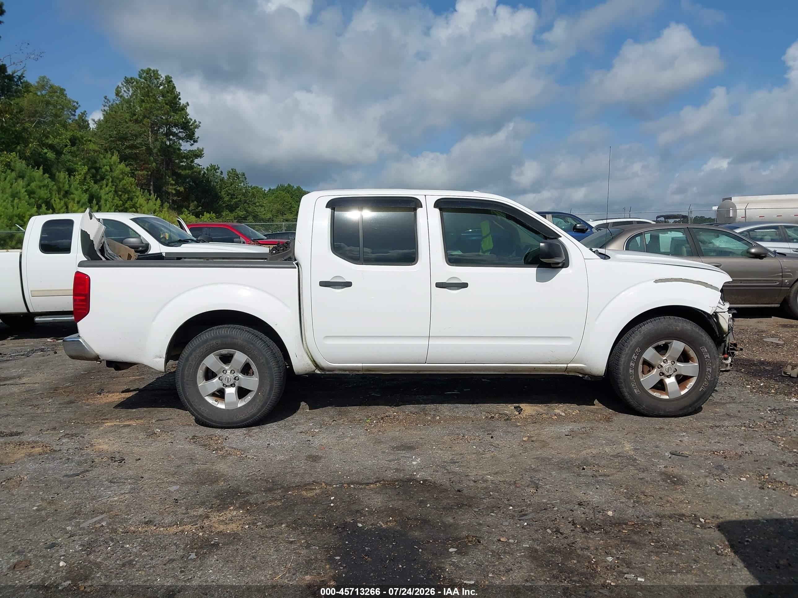 2011 Nissan Frontier Sv White vin: 1N6AD0ER5BC435465