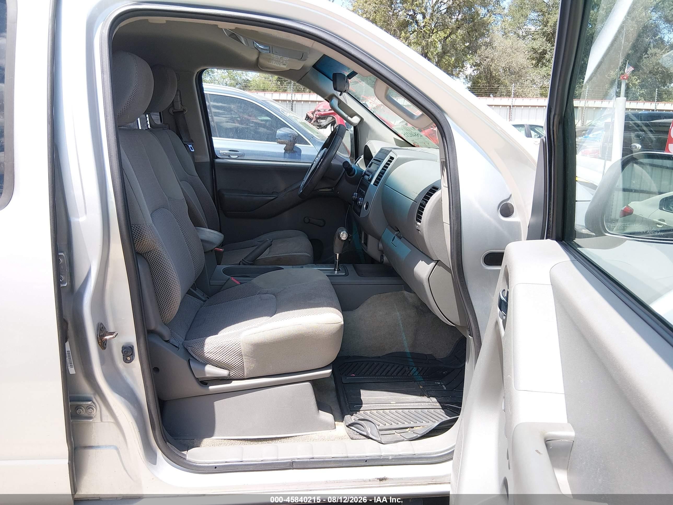 2014 Nissan Frontier S Silver vin: 1N6AD0ER5EN716139