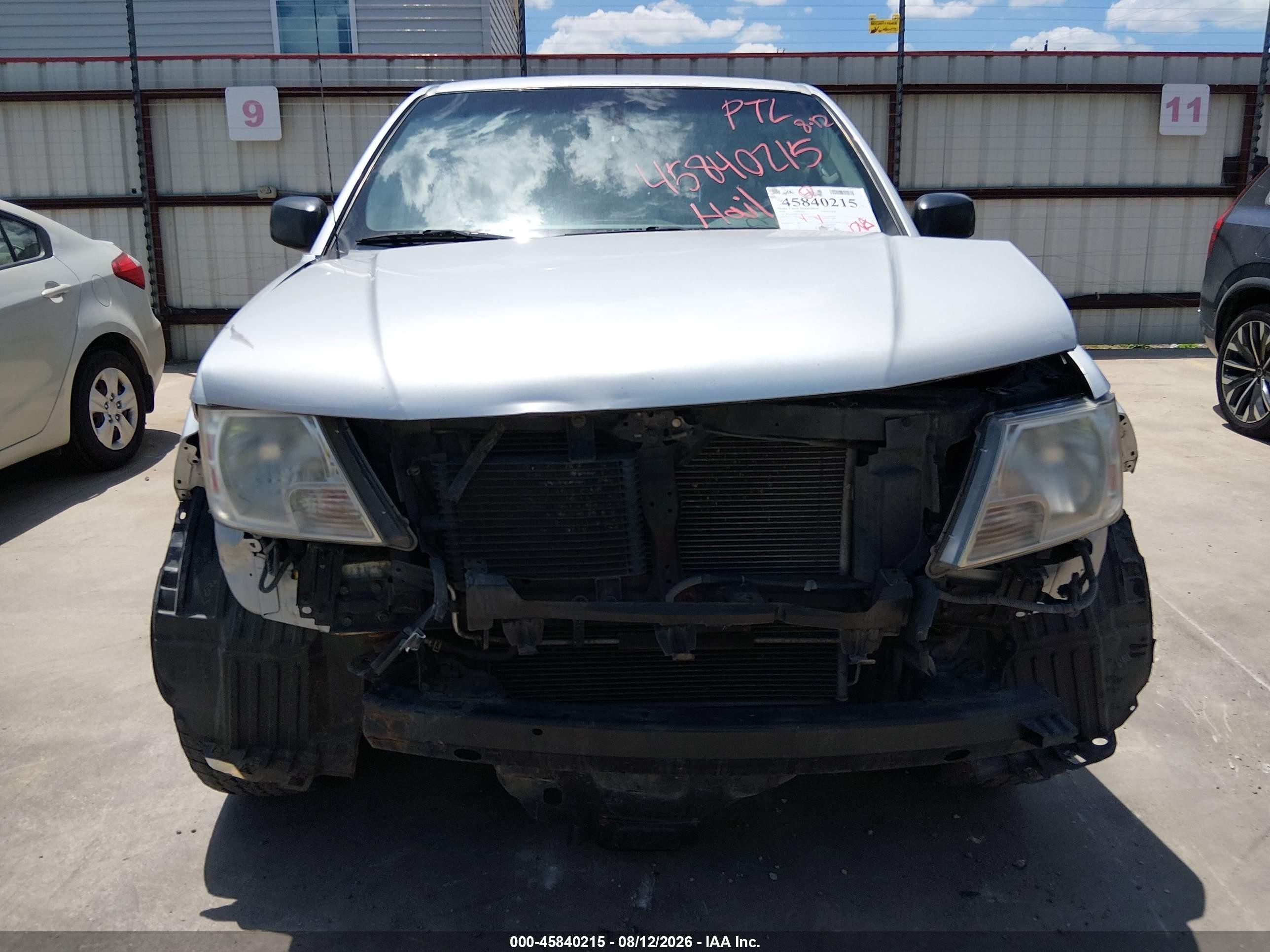 2014 Nissan Frontier S Silver vin: 1N6AD0ER5EN716139