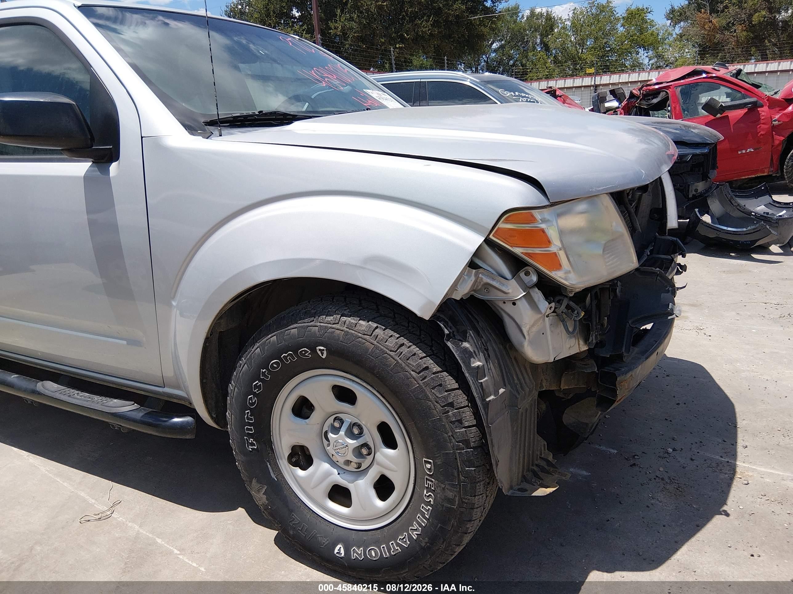 2014 Nissan Frontier S Silver vin: 1N6AD0ER5EN716139