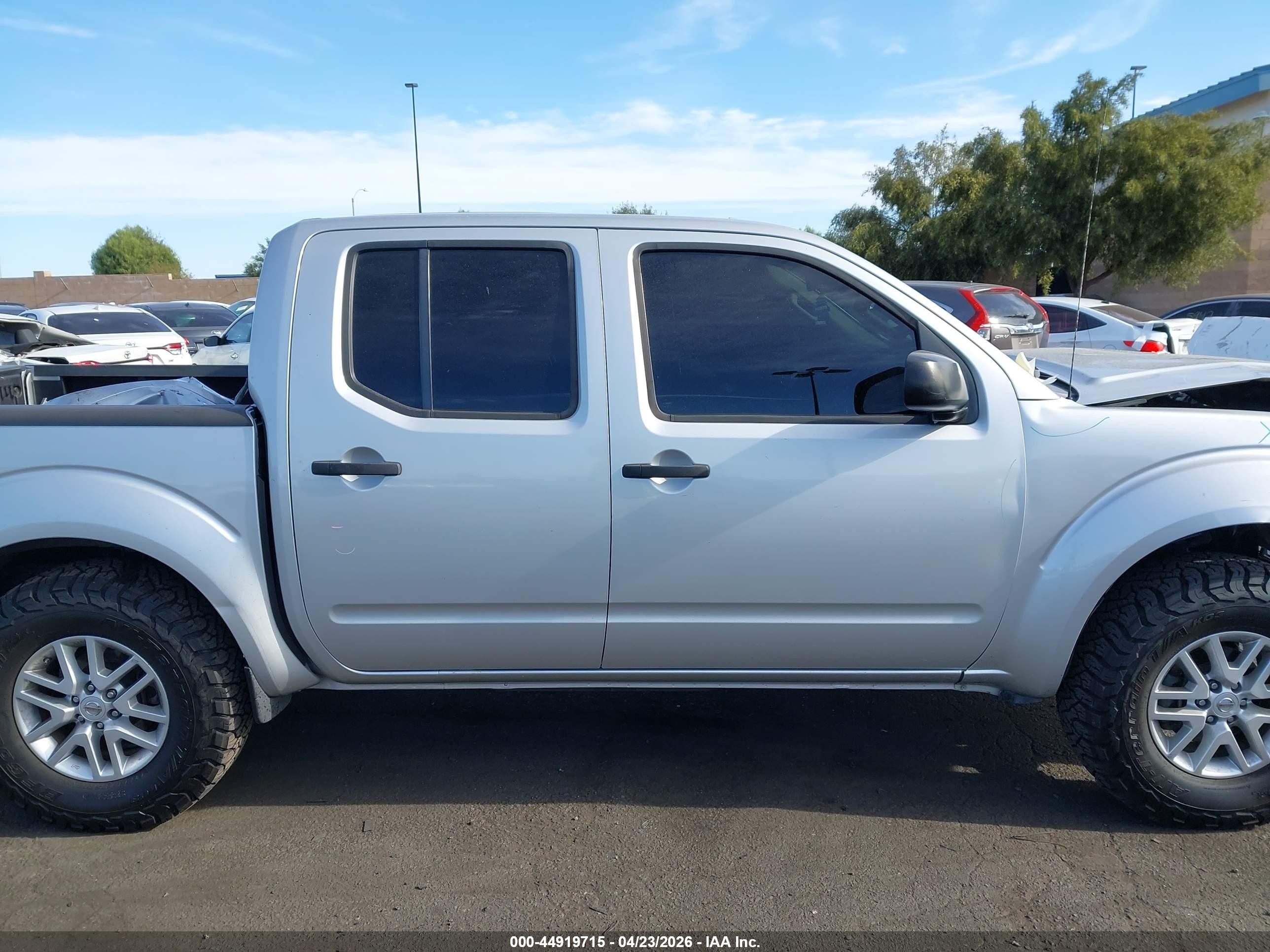 2014 Nissan Frontier Desert Runner/s/sl/sv Silver vin: 1N6AD0ER5EN719350