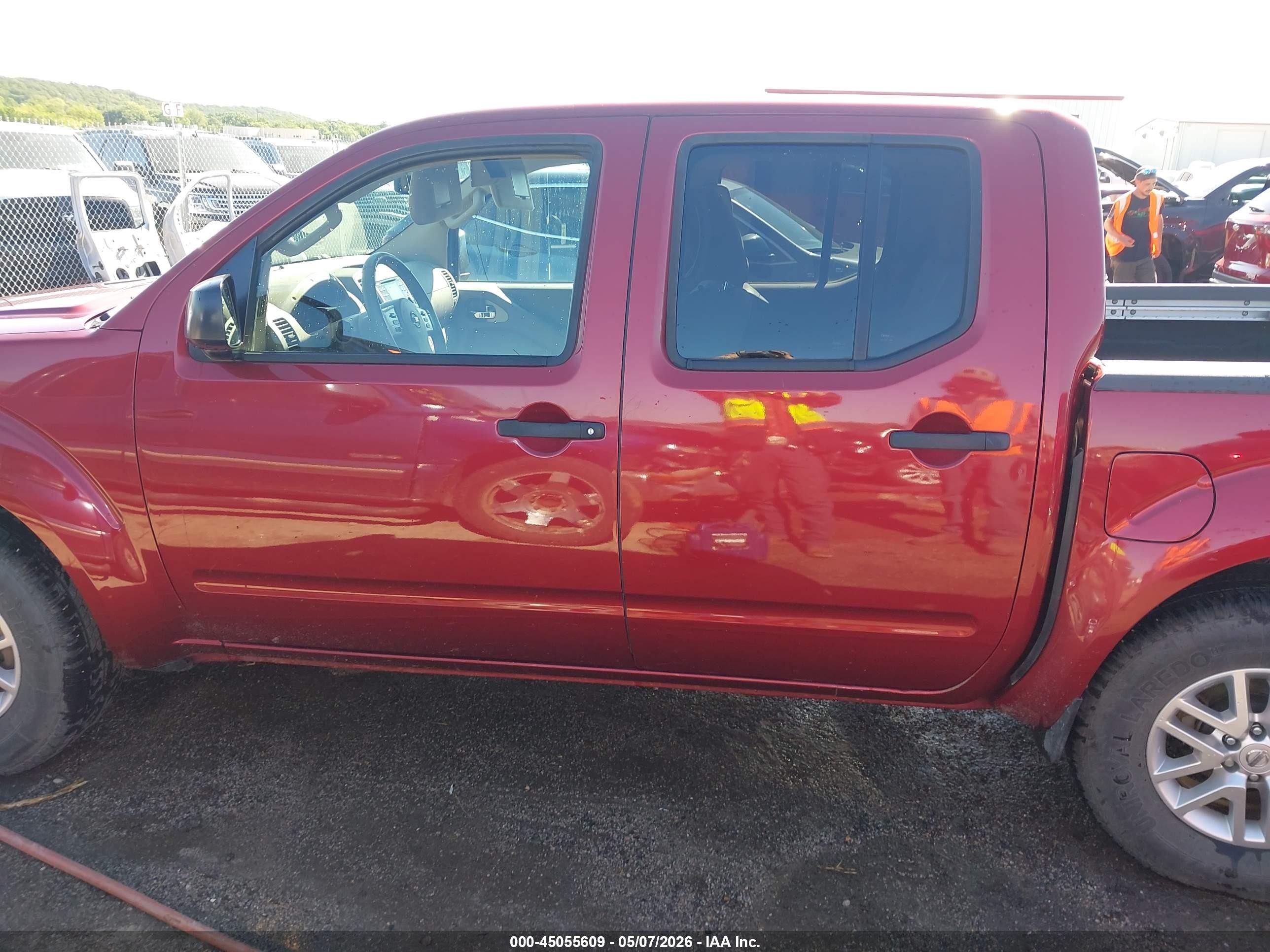 2014 Nissan Frontier Sv Red vin: 1N6AD0ER5EN756799