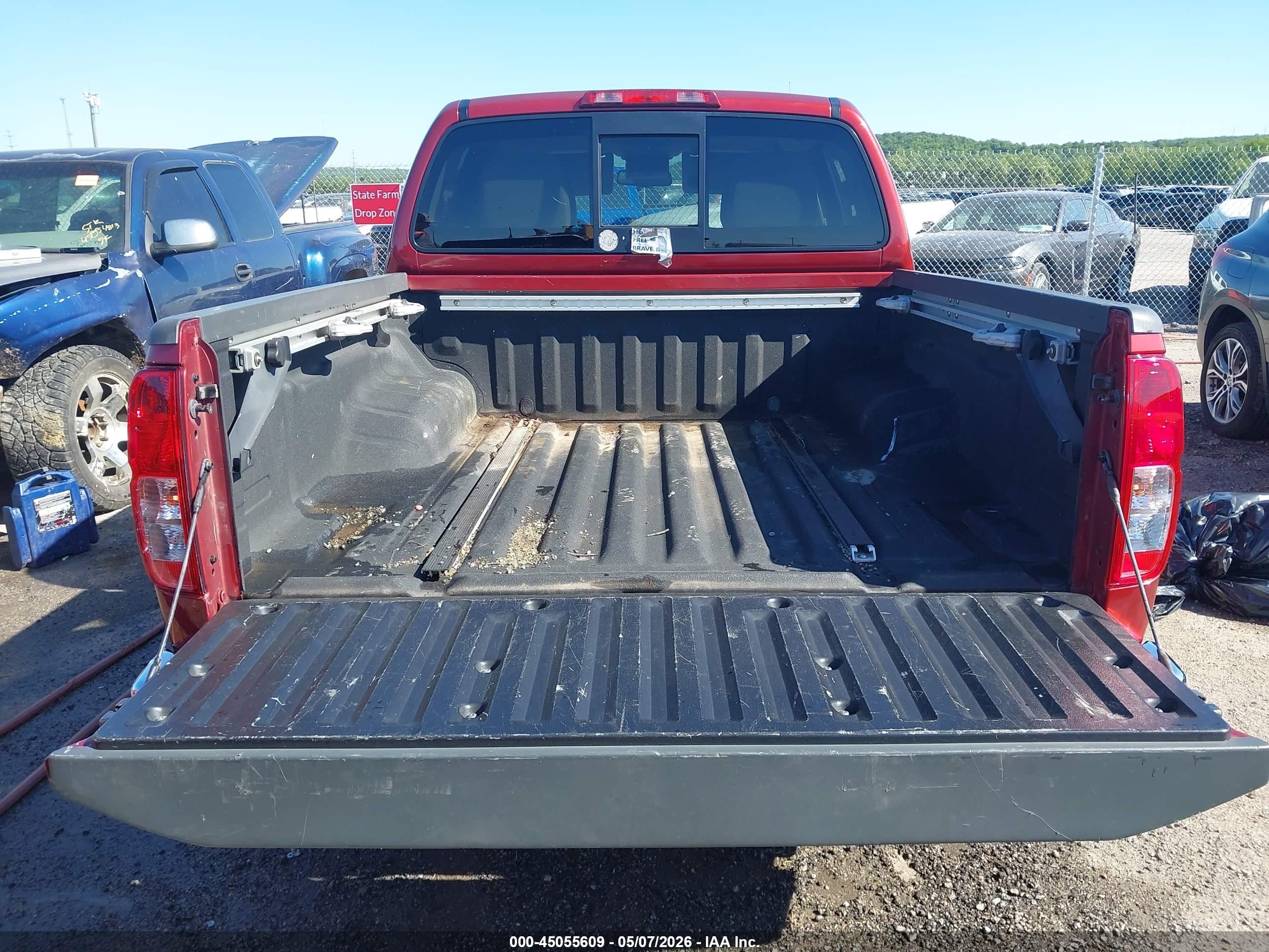2014 Nissan Frontier Sv Red vin: 1N6AD0ER5EN756799