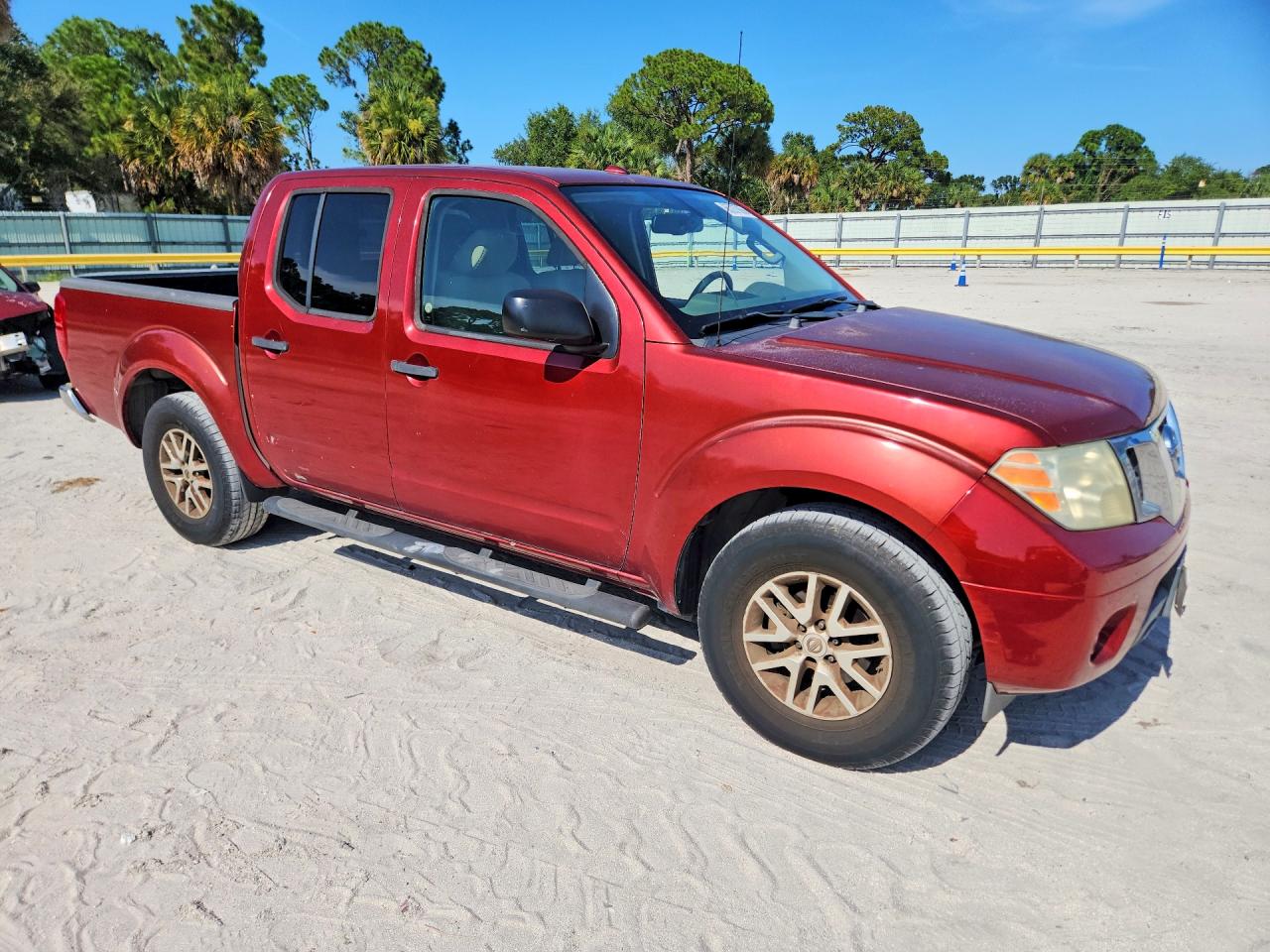2014 Nissan Frontier S Burgundy vin: 1N6AD0ER5EN770492