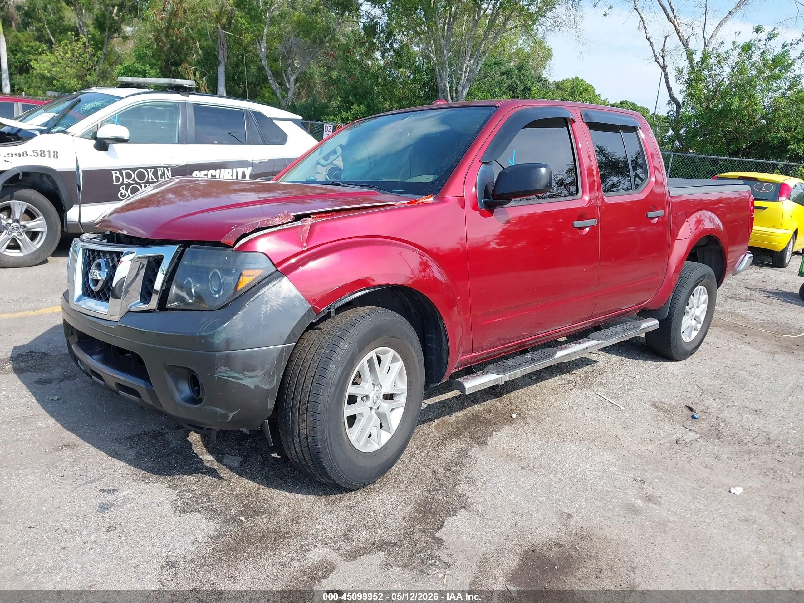2015 Nissan Frontier Sv Red vin: 1N6AD0ER5FN723139
