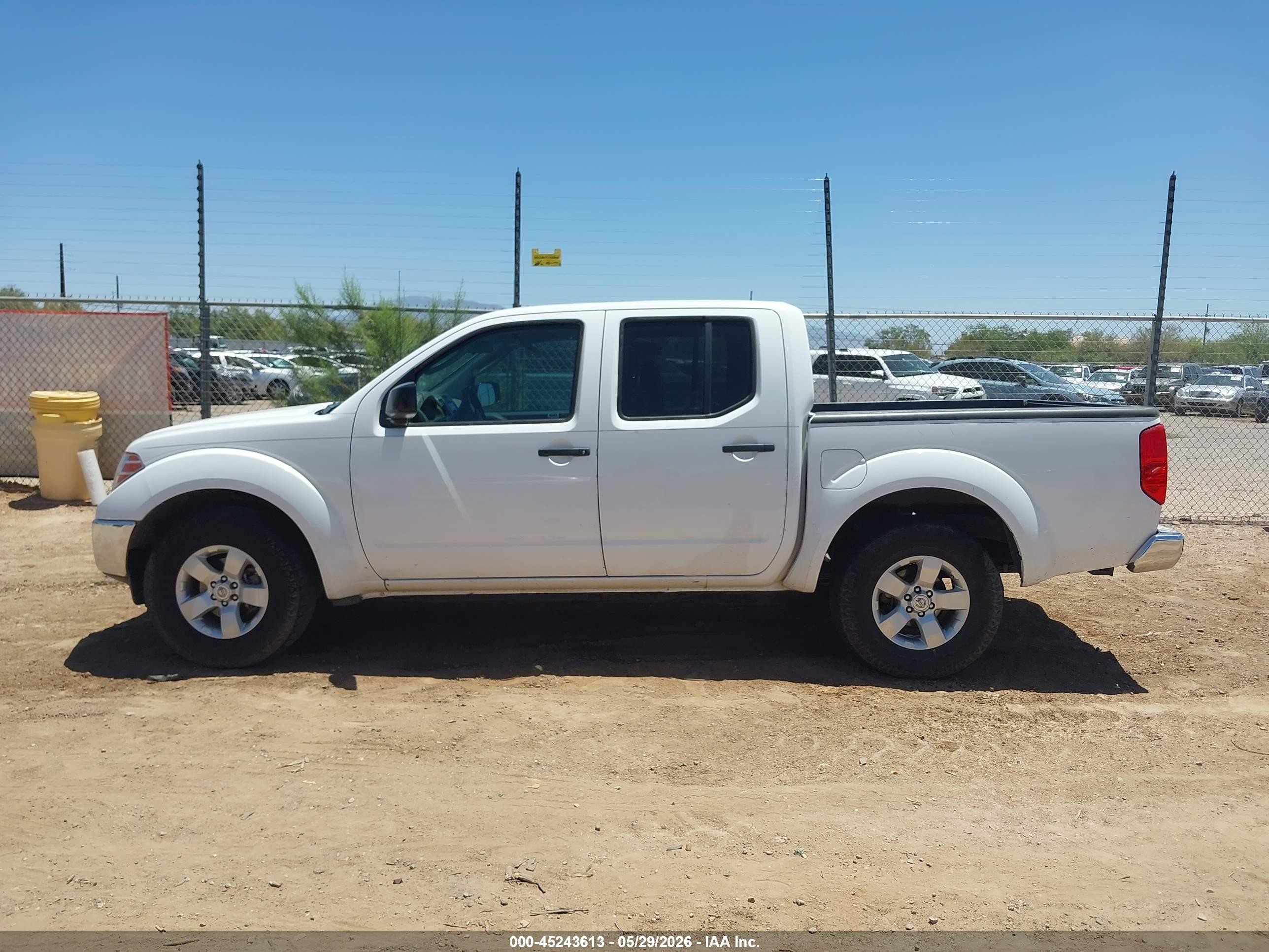 2010 Nissan Frontier Se White vin: 1N6AD0ER6AC439409