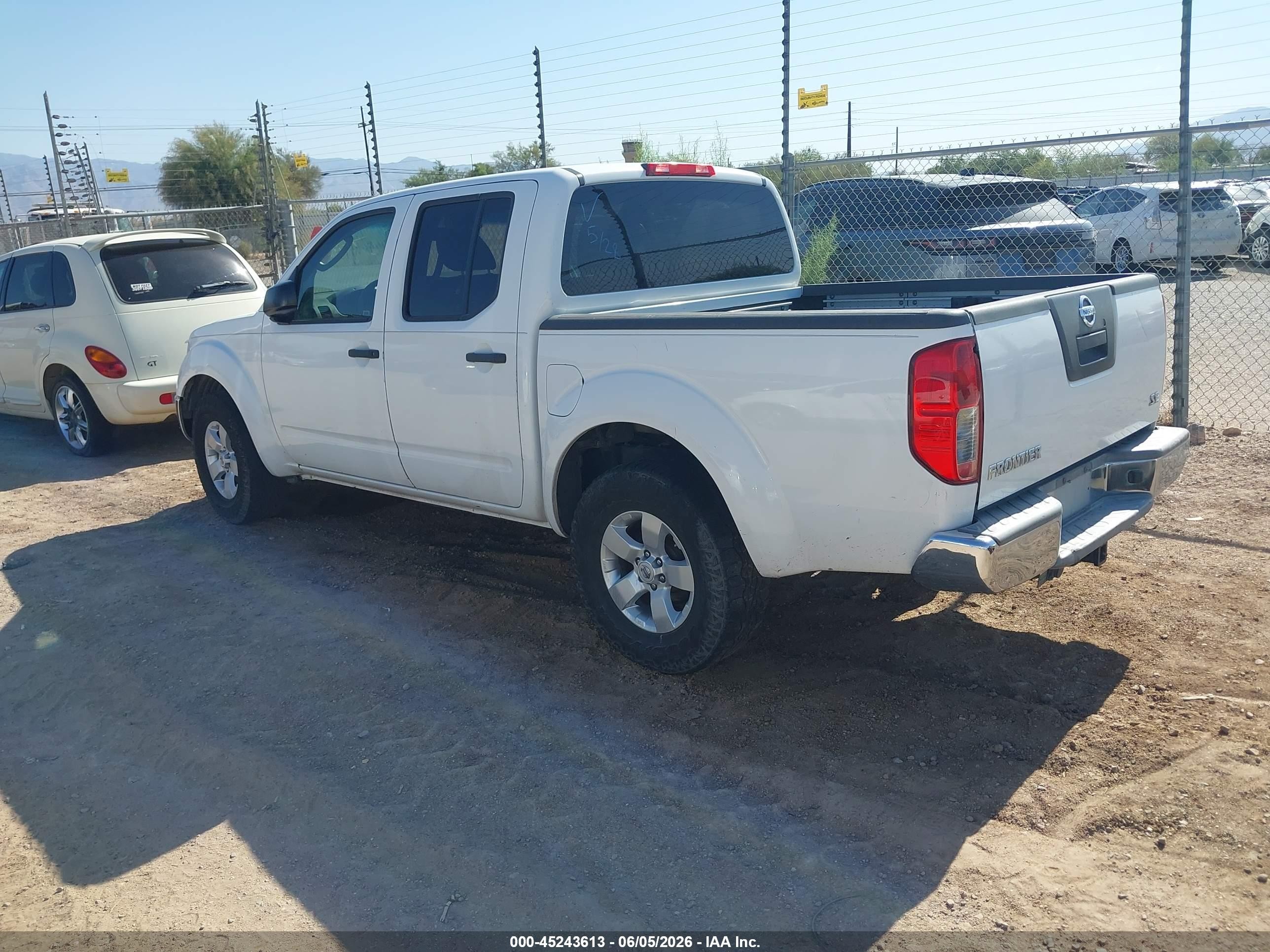 2010 Nissan Frontier Se White vin: 1N6AD0ER6AC439409