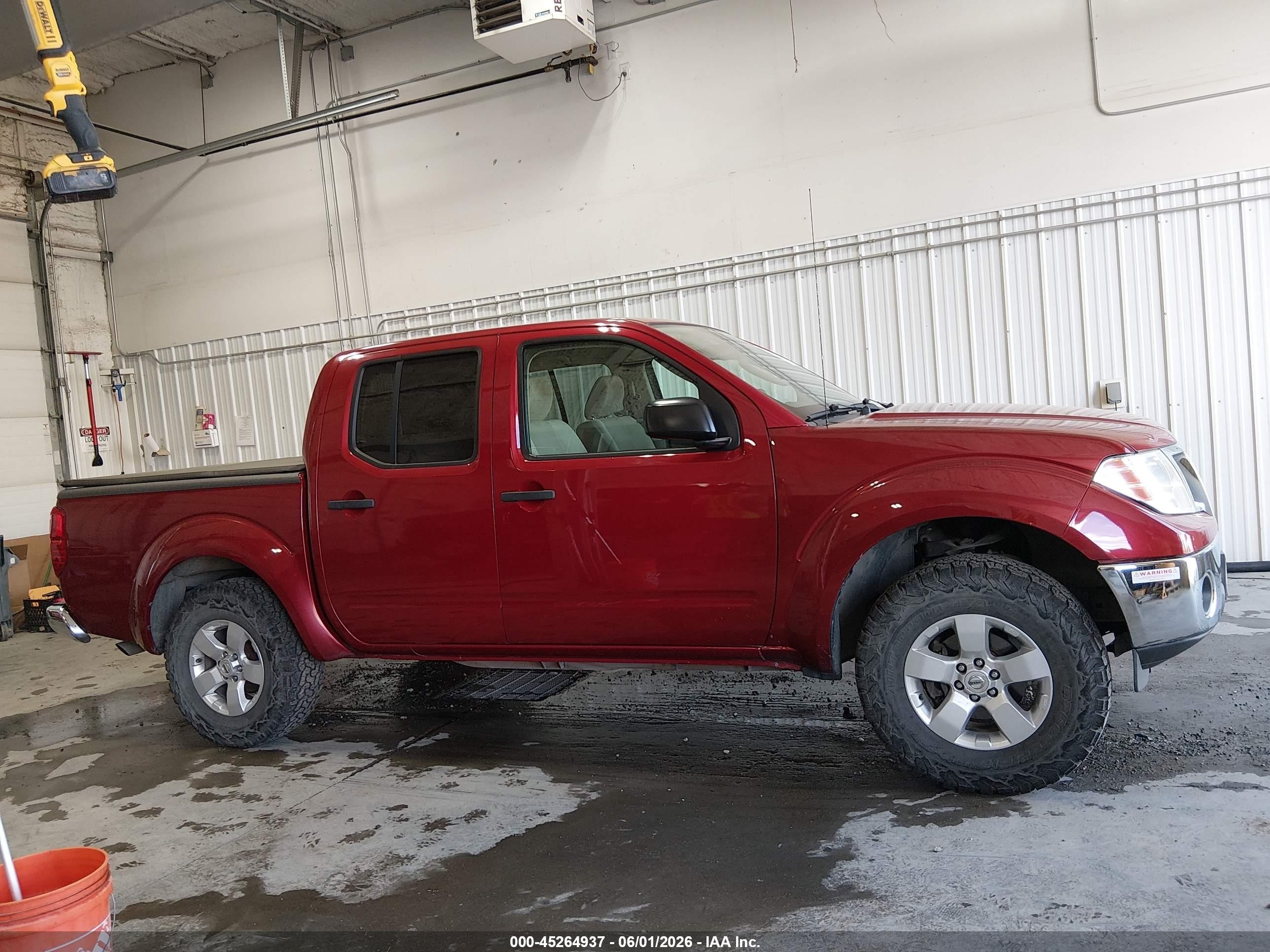2011 Nissan Frontier Sv Red vin: 1N6AD0ER6BC404886
