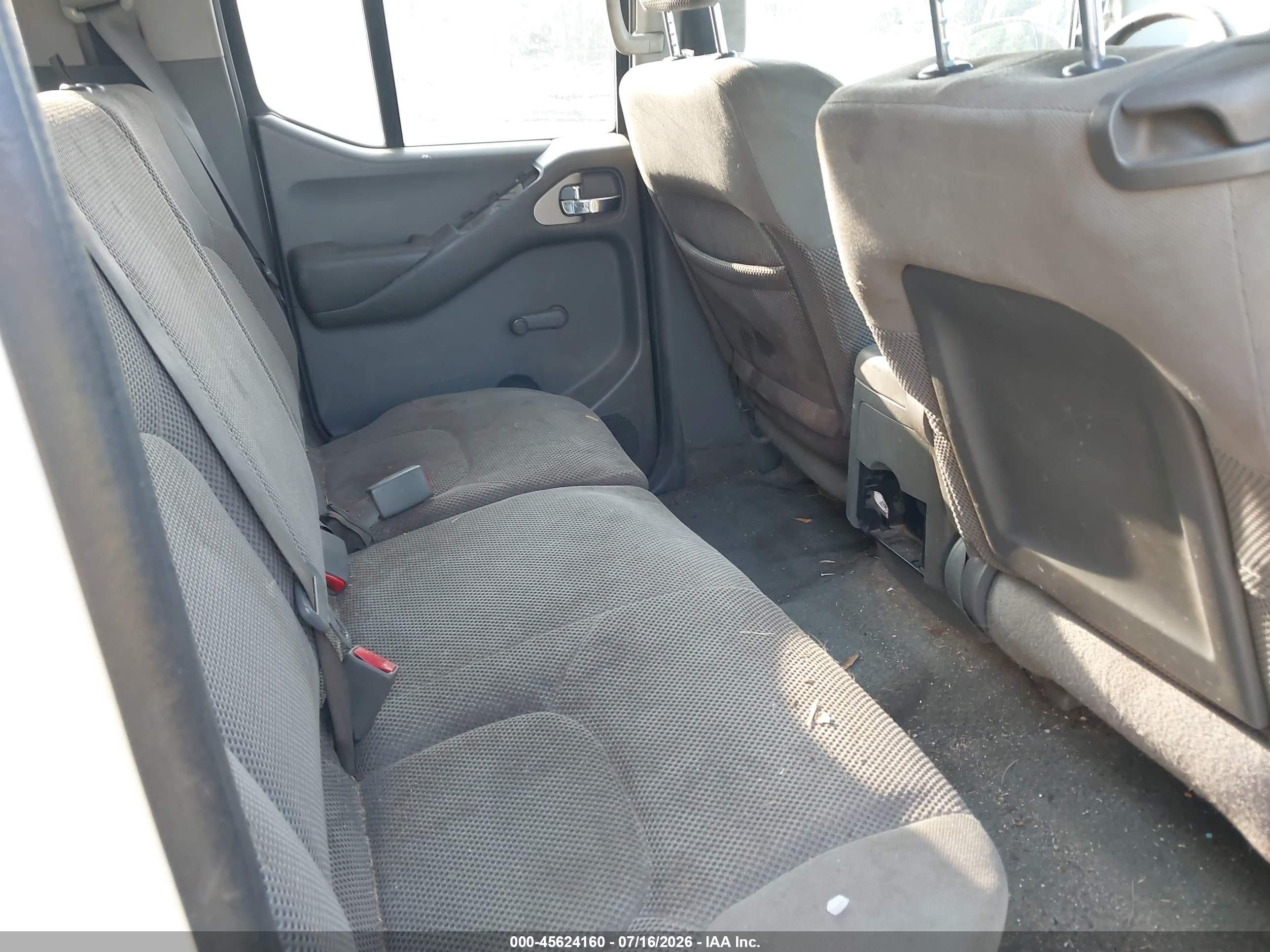 2011 Nissan Frontier S White vin: 1N6AD0ER6BC419209