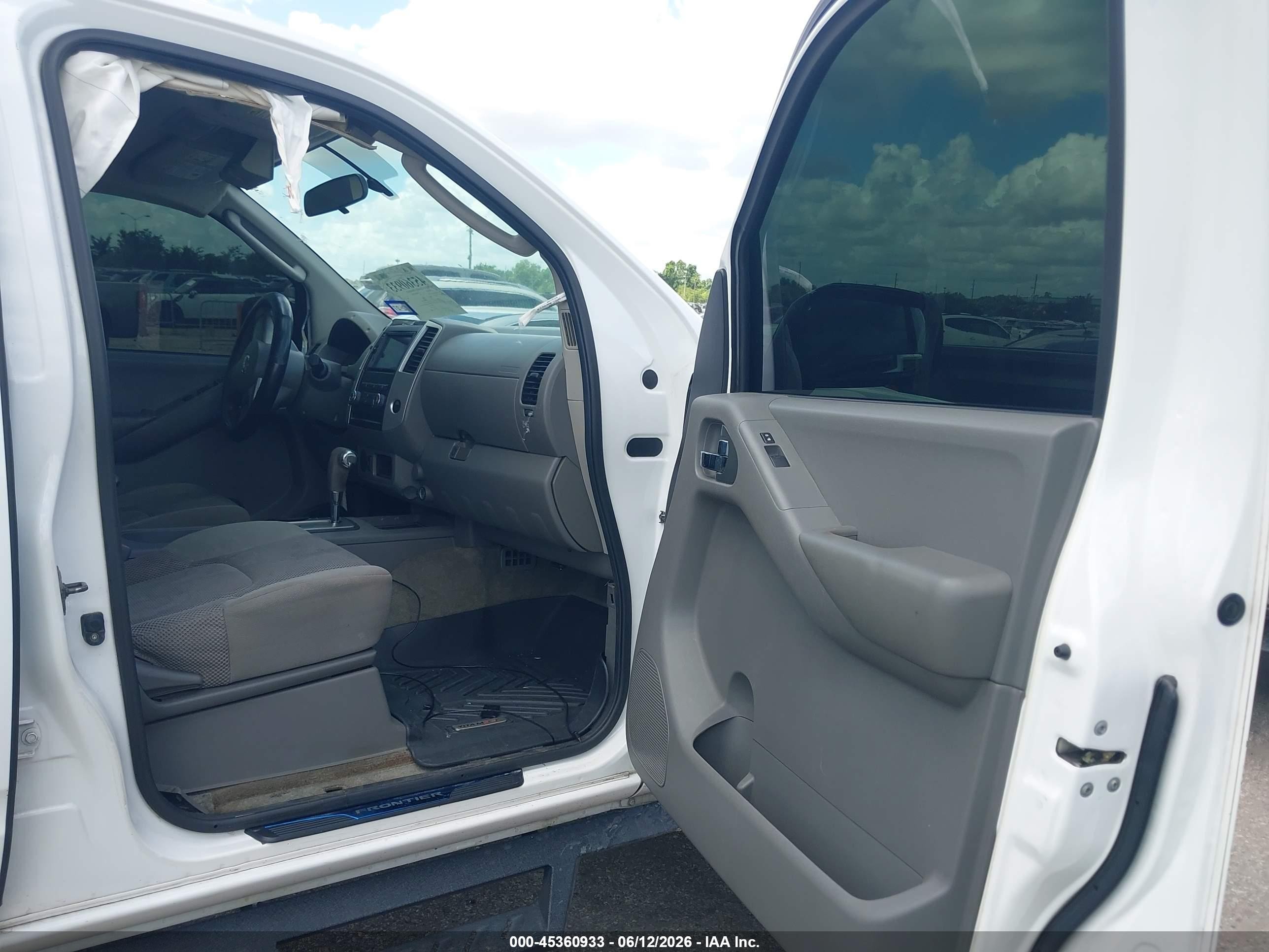2011 Nissan Frontier Sv White vin: 1N6AD0ER6BC432087