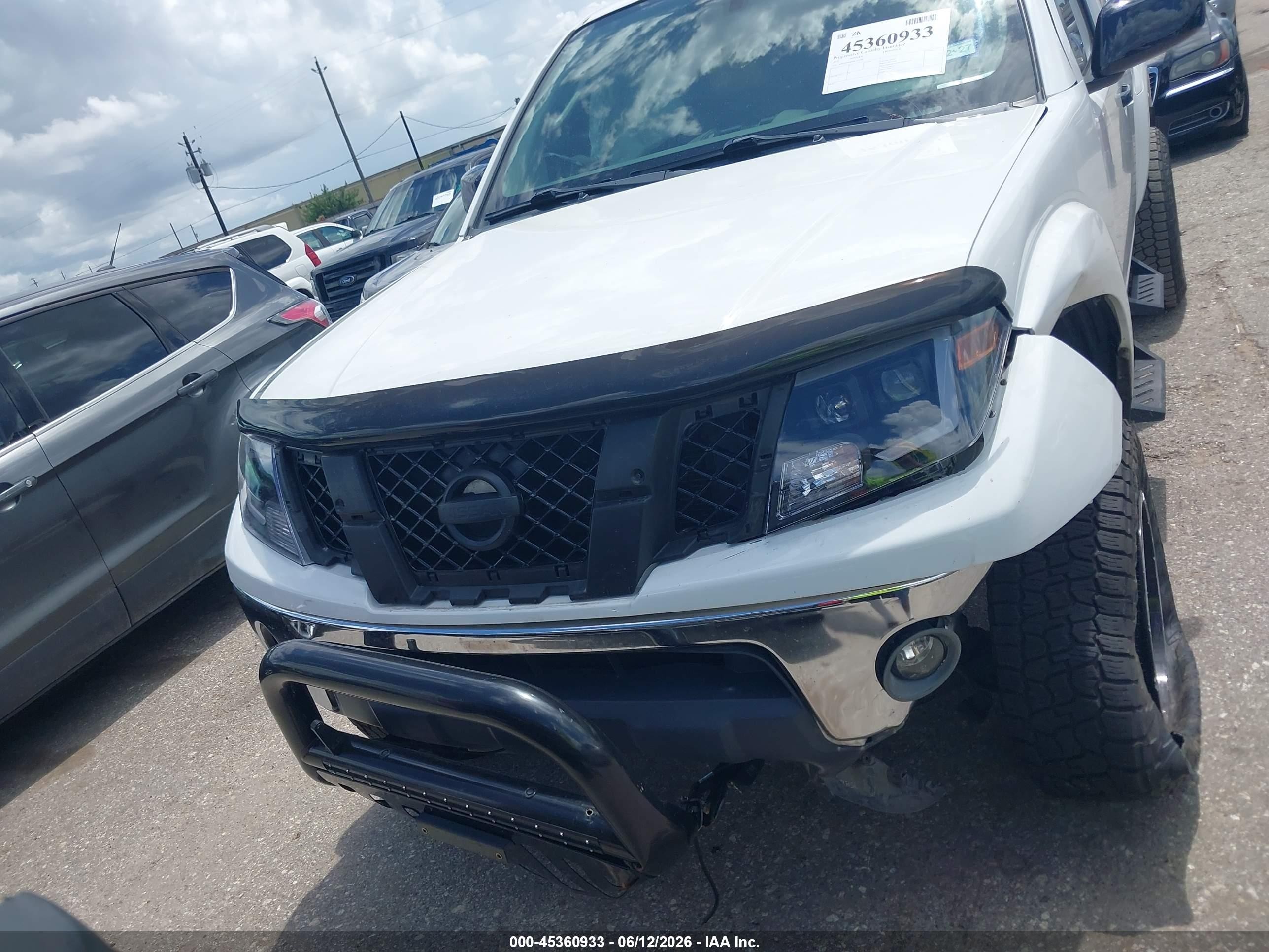 2011 Nissan Frontier Sv White vin: 1N6AD0ER6BC432087