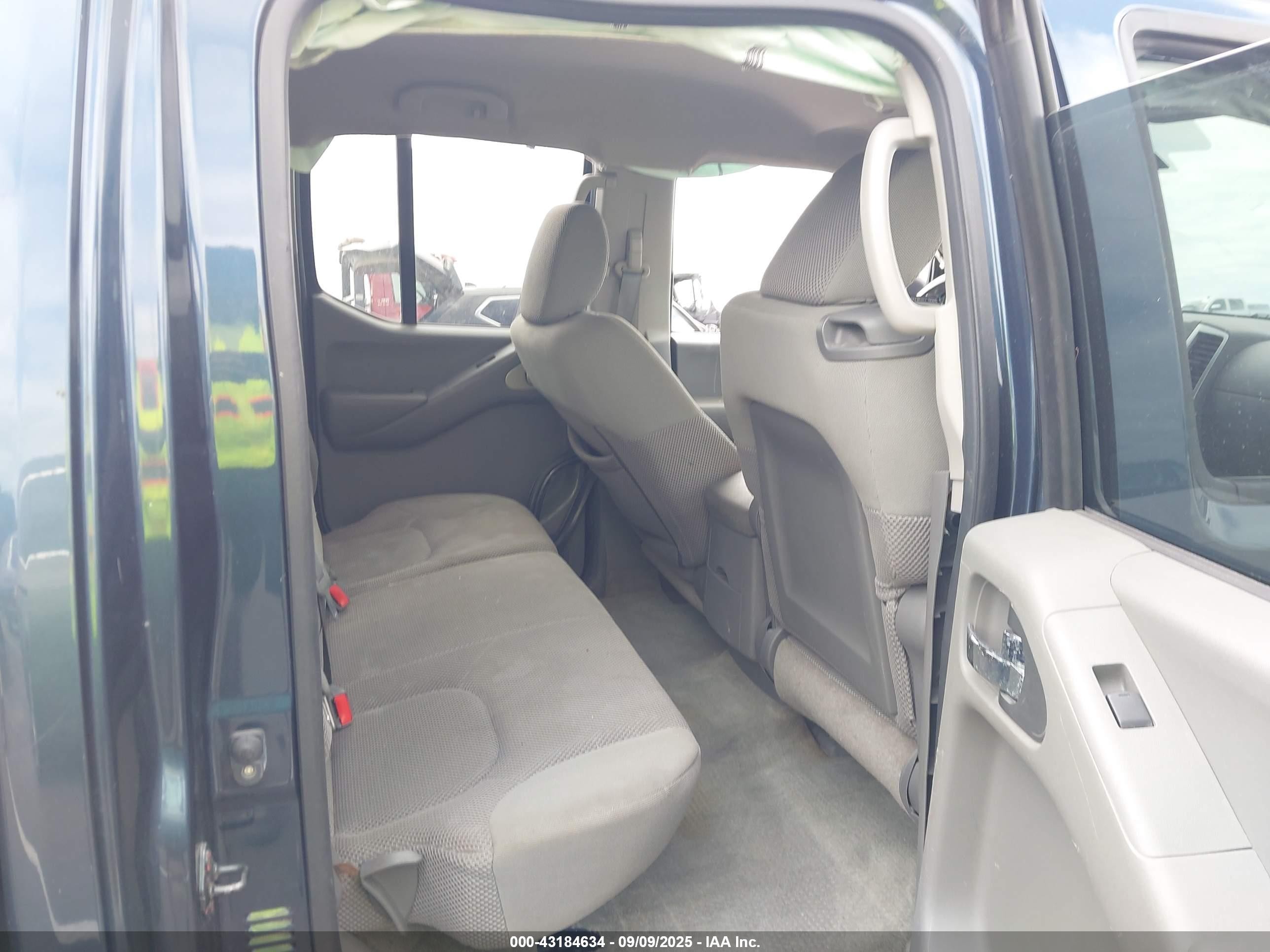 2013 Nissan Frontier Sv Blue vin: 1N6AD0ER6DN734213