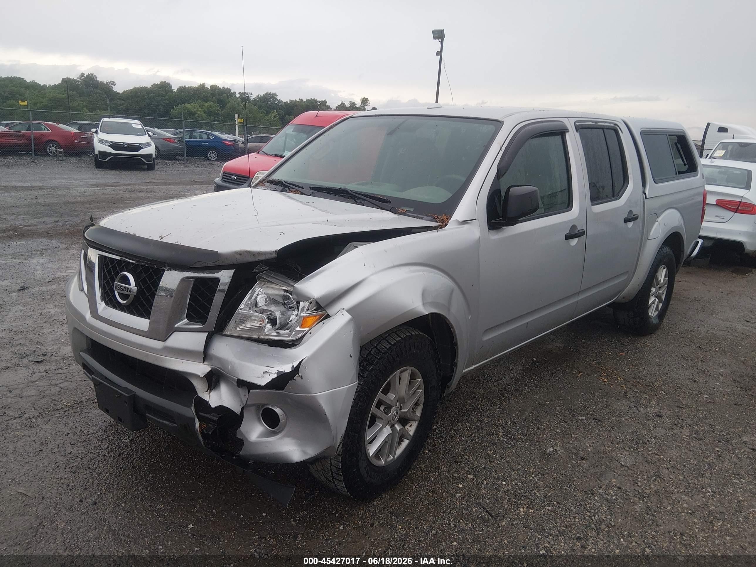 2015 Nissan Frontier Sv Silver vin: 1N6AD0ER6FN759941