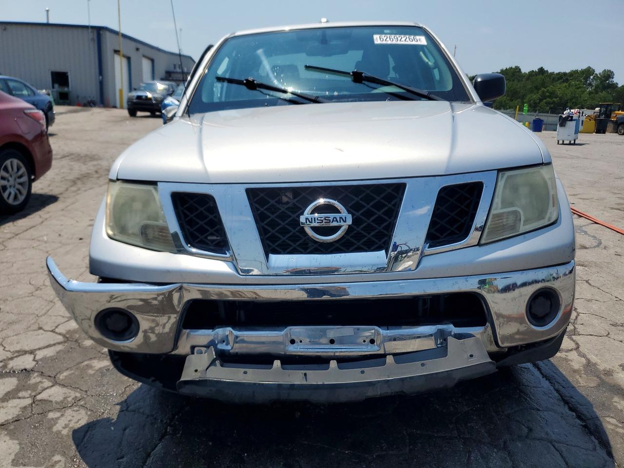 2011 Nissan Frontier S Серебряный vin: 1N6AD0ER7BC401592