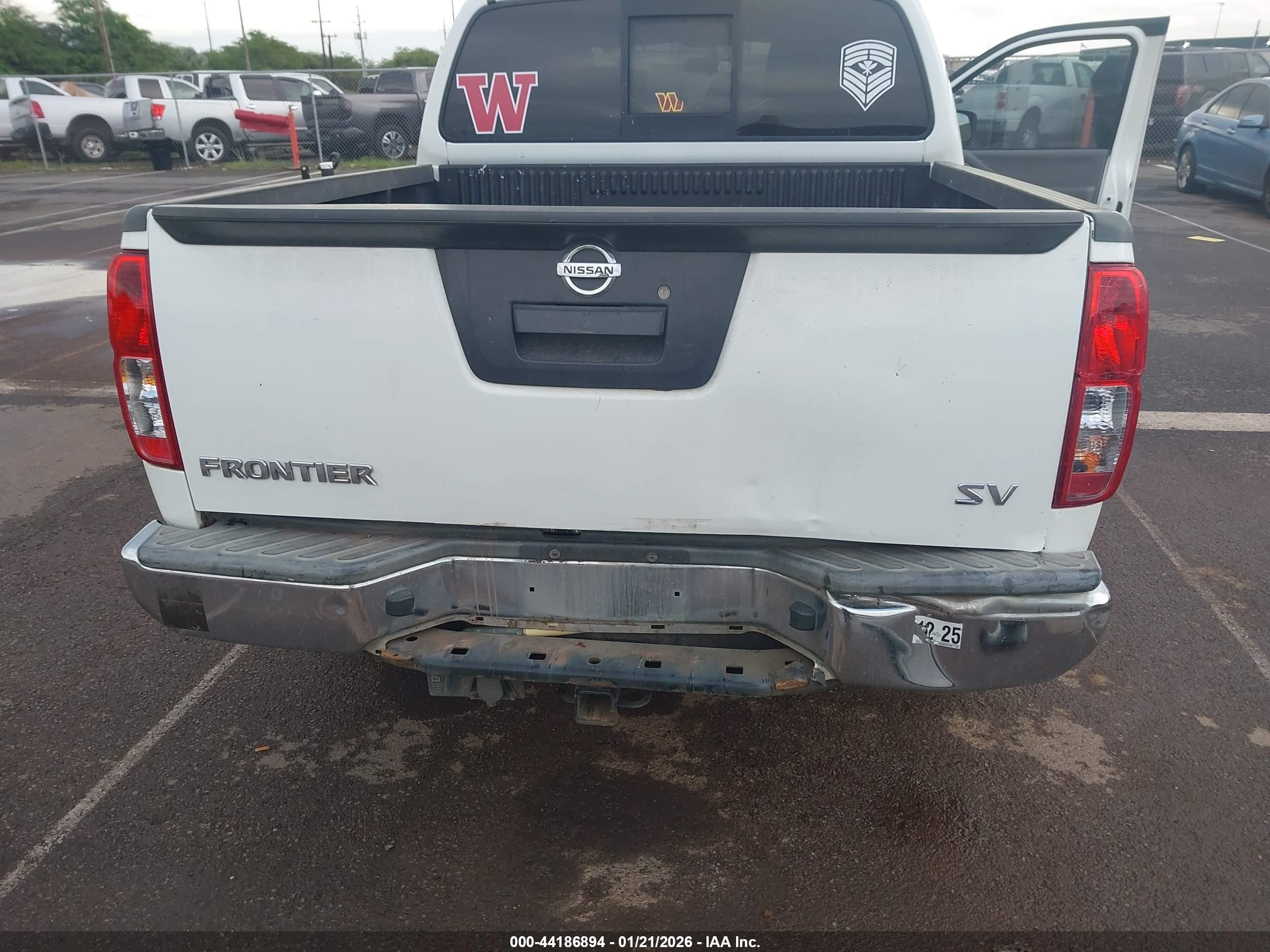 2014 Nissan Frontier Sv White vin: 1N6AD0ER7EN711332