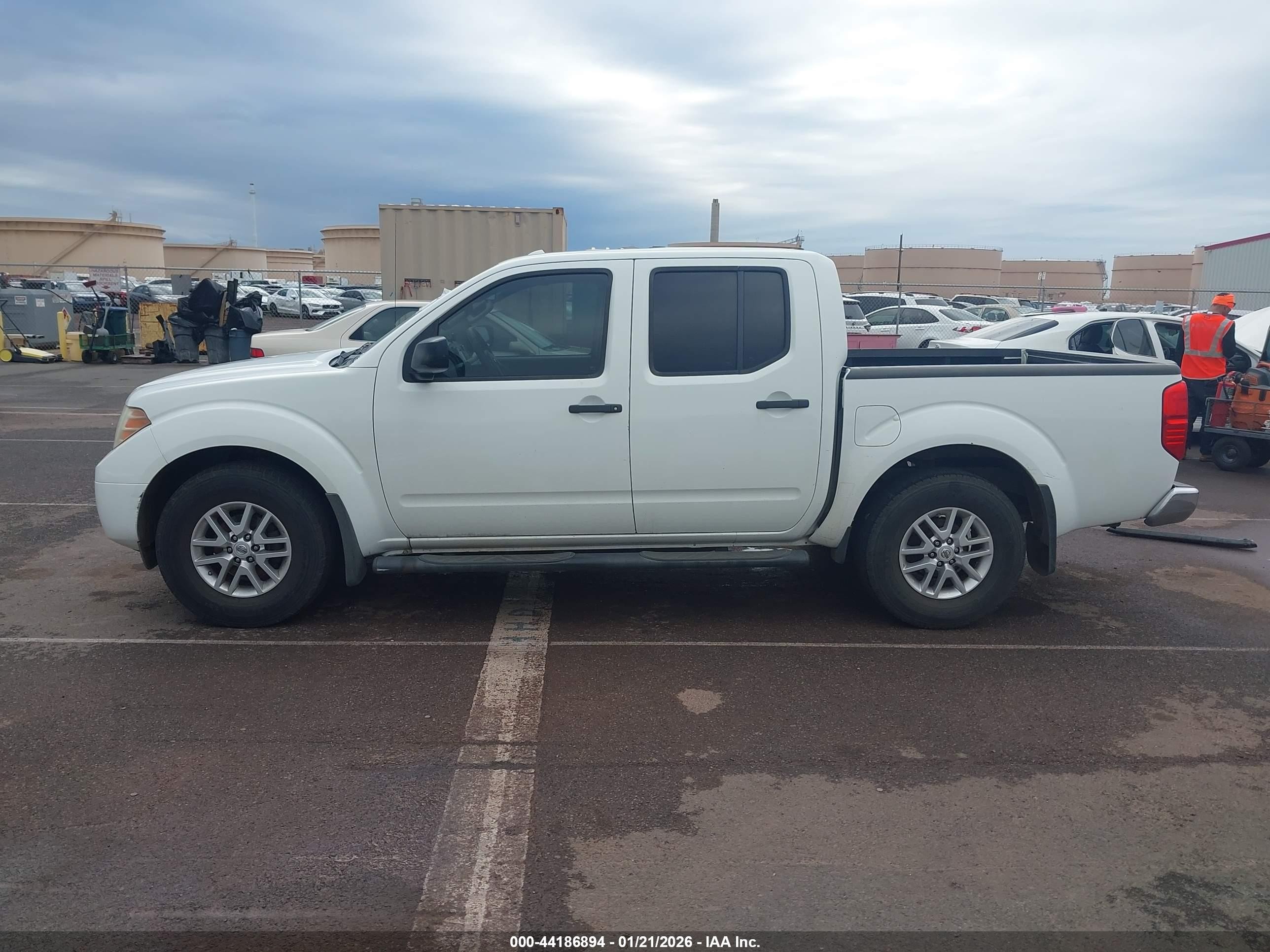 2014 Nissan Frontier Sv White vin: 1N6AD0ER7EN711332