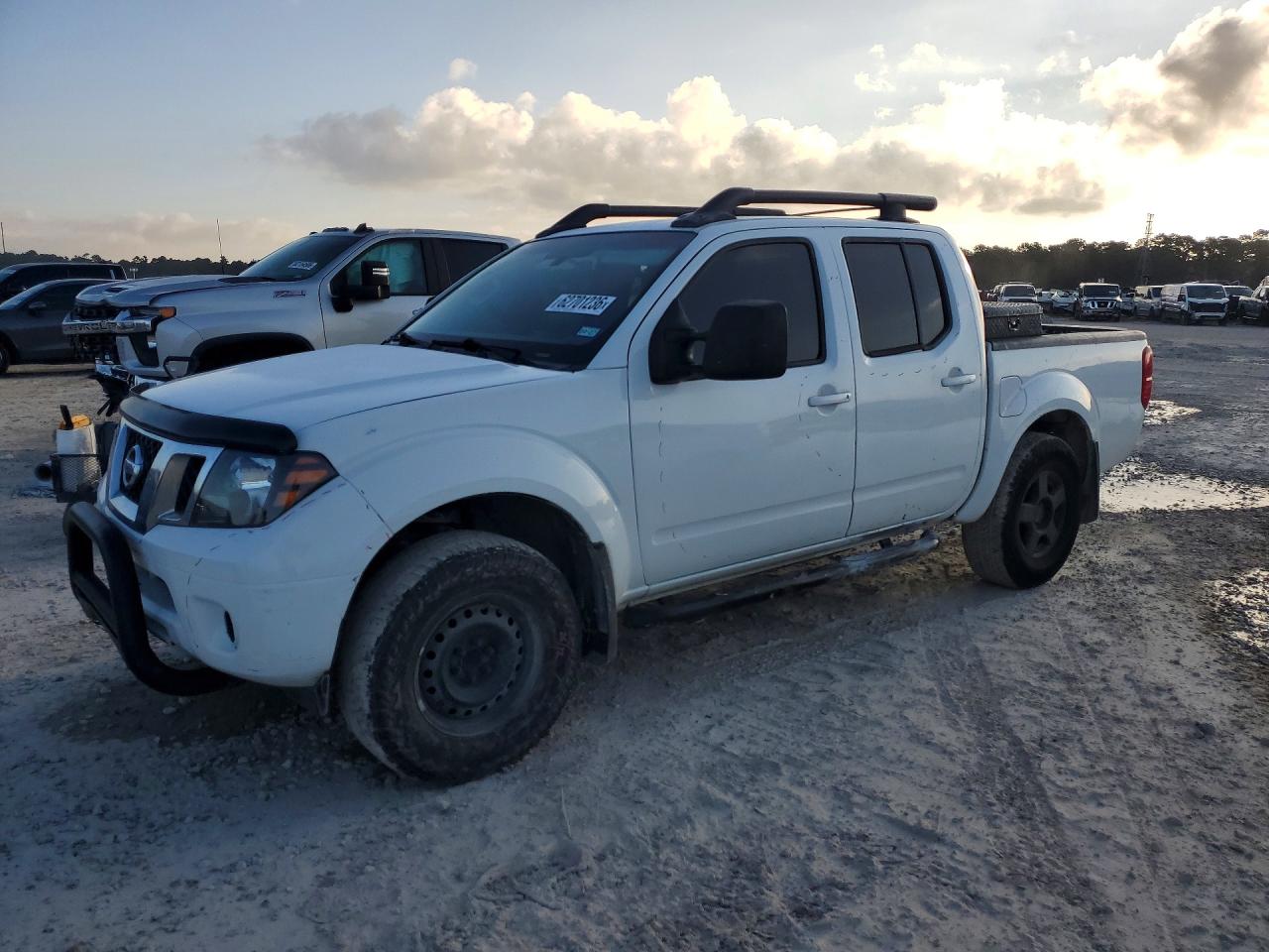 2016 Nissan Frontier S White vin: 1N6AD0ER7GN720910
