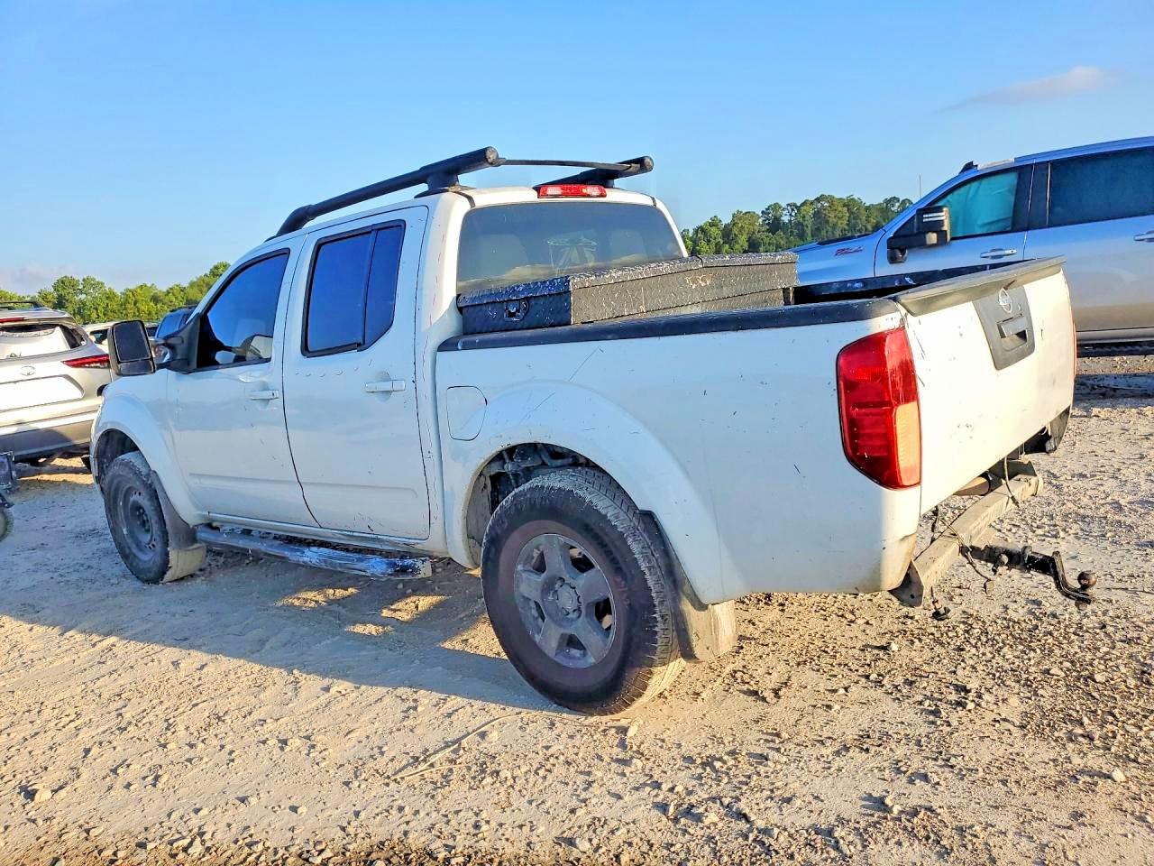 2016 Nissan Frontier S White vin: 1N6AD0ER7GN720910