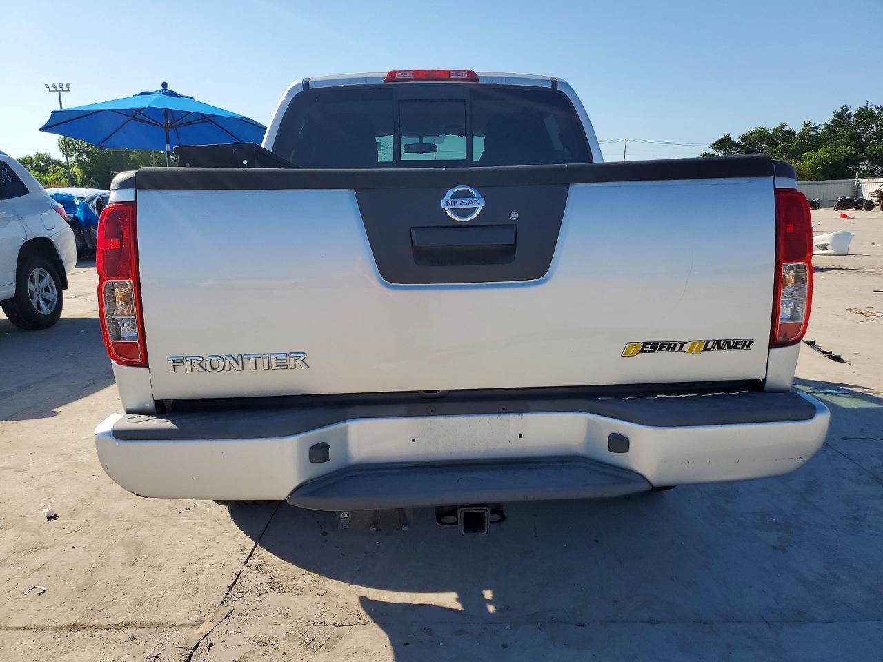2016 Nissan Frontier Desert Runner Silver vin: 1N6AD0ER7GN796238