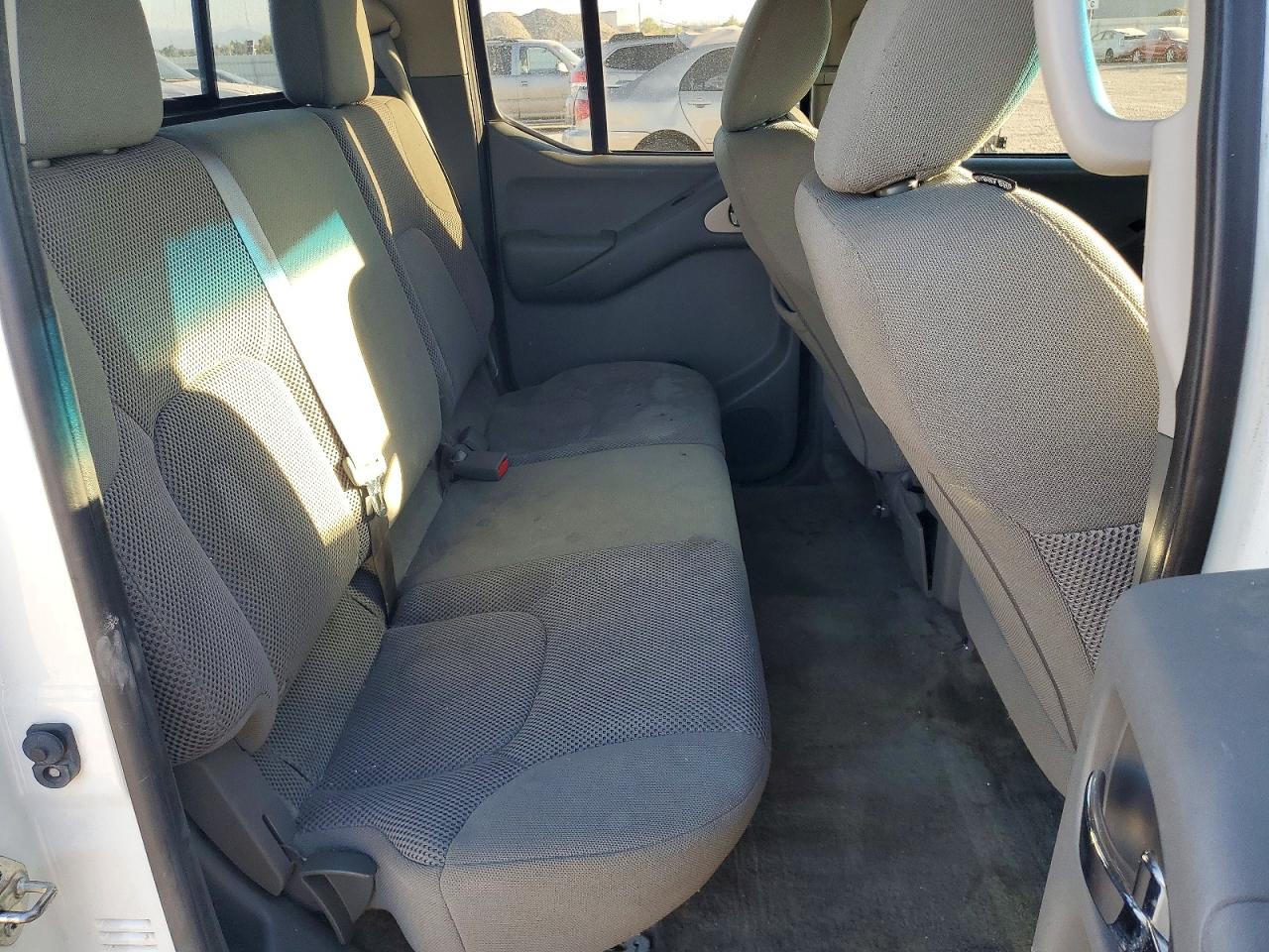 2018 Nissan Frontier Sv Белый vin: 1N6AD0ER7JN738668