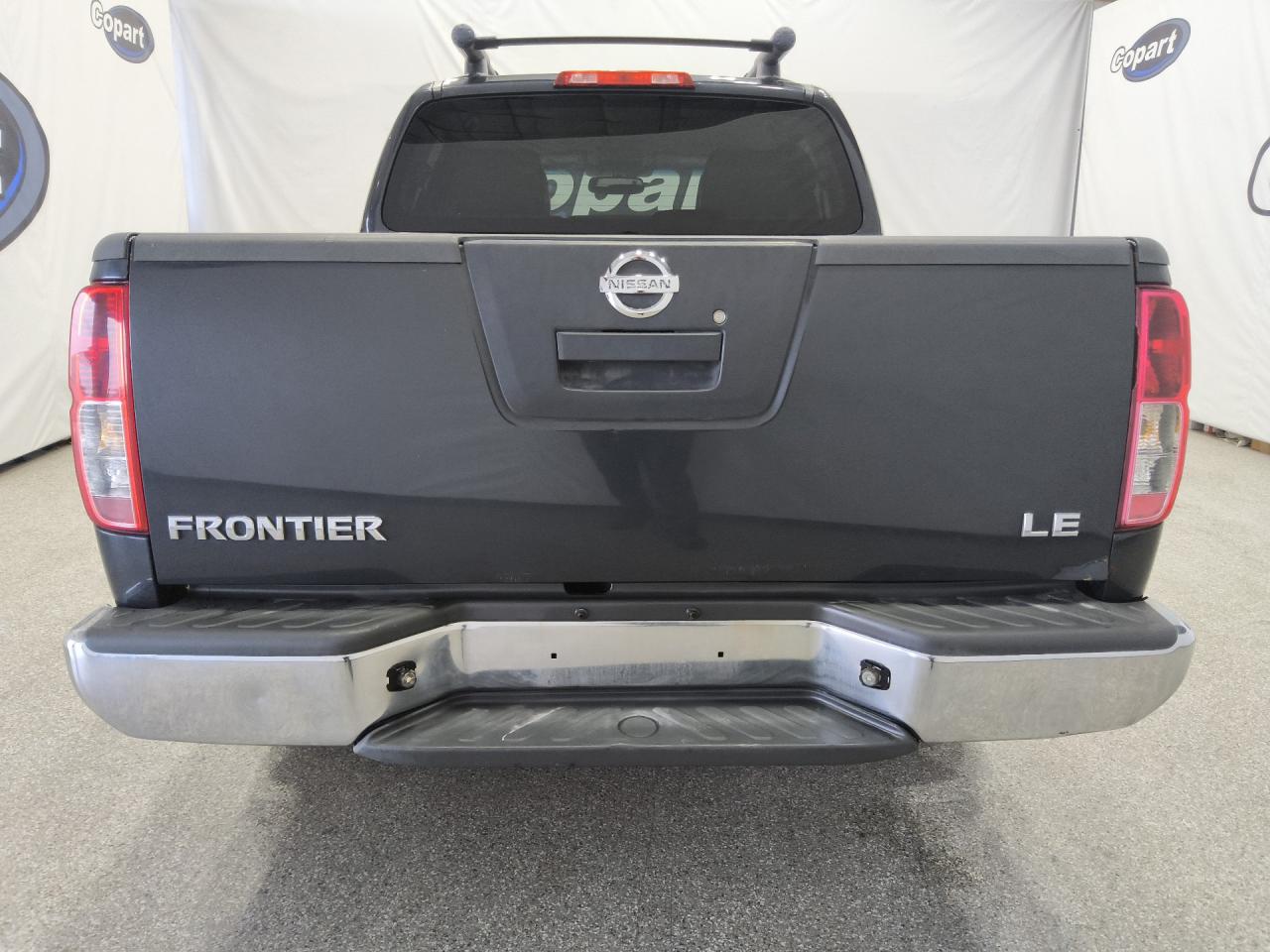 2010 Nissan Frontier Se V6 Gray vin: 1N6AD0ER8AC400630 Damage: Right Tail Light, Broken, Replacement Required