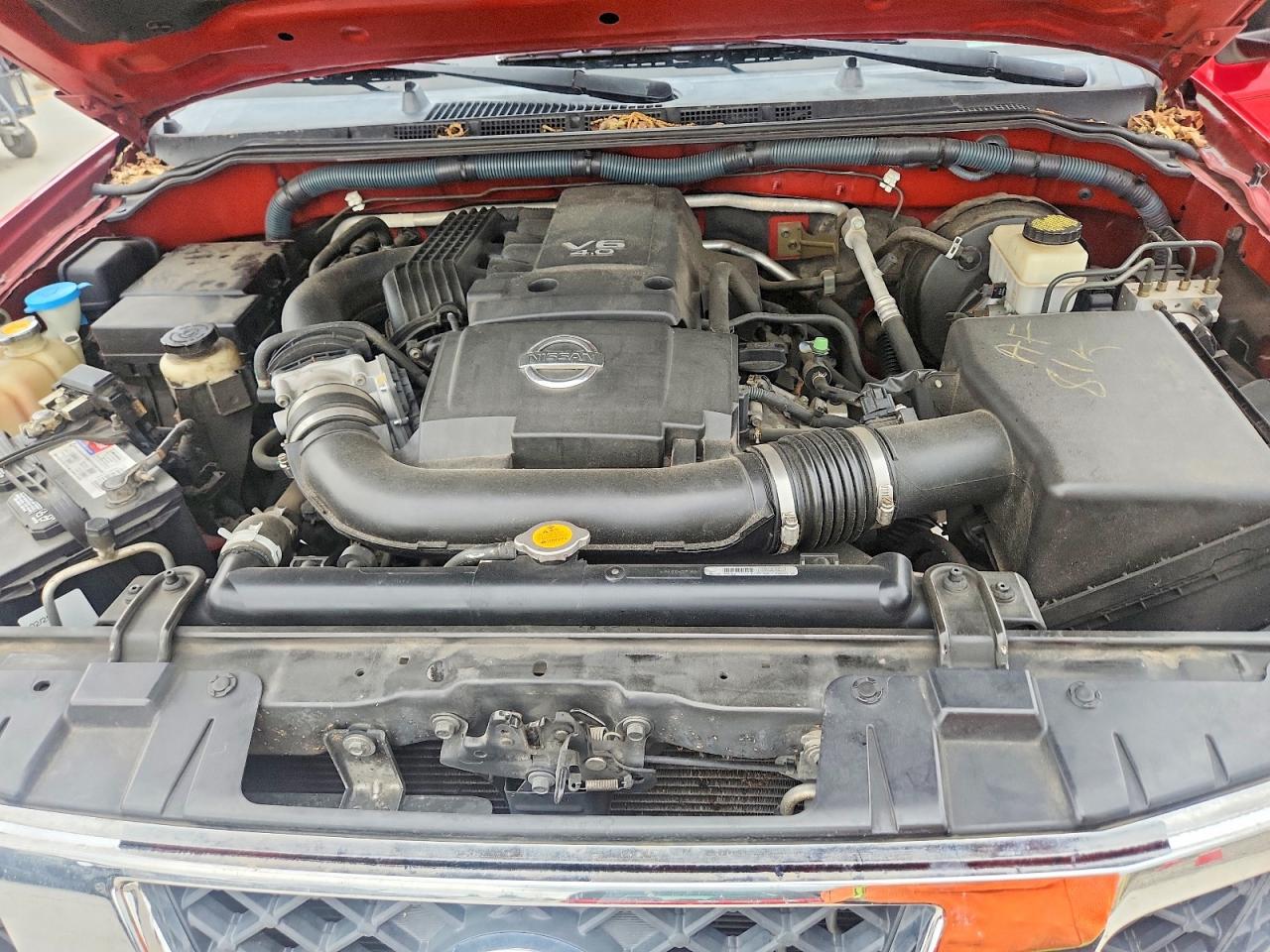 2010 Nissan Frontier Se V6 Red vin: 1N6AD0ER8AC404225