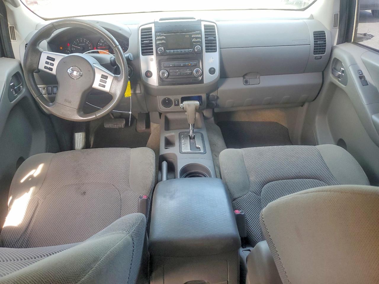 2013 Nissan Frontier S White vin: 1N6AD0ER8DN735301