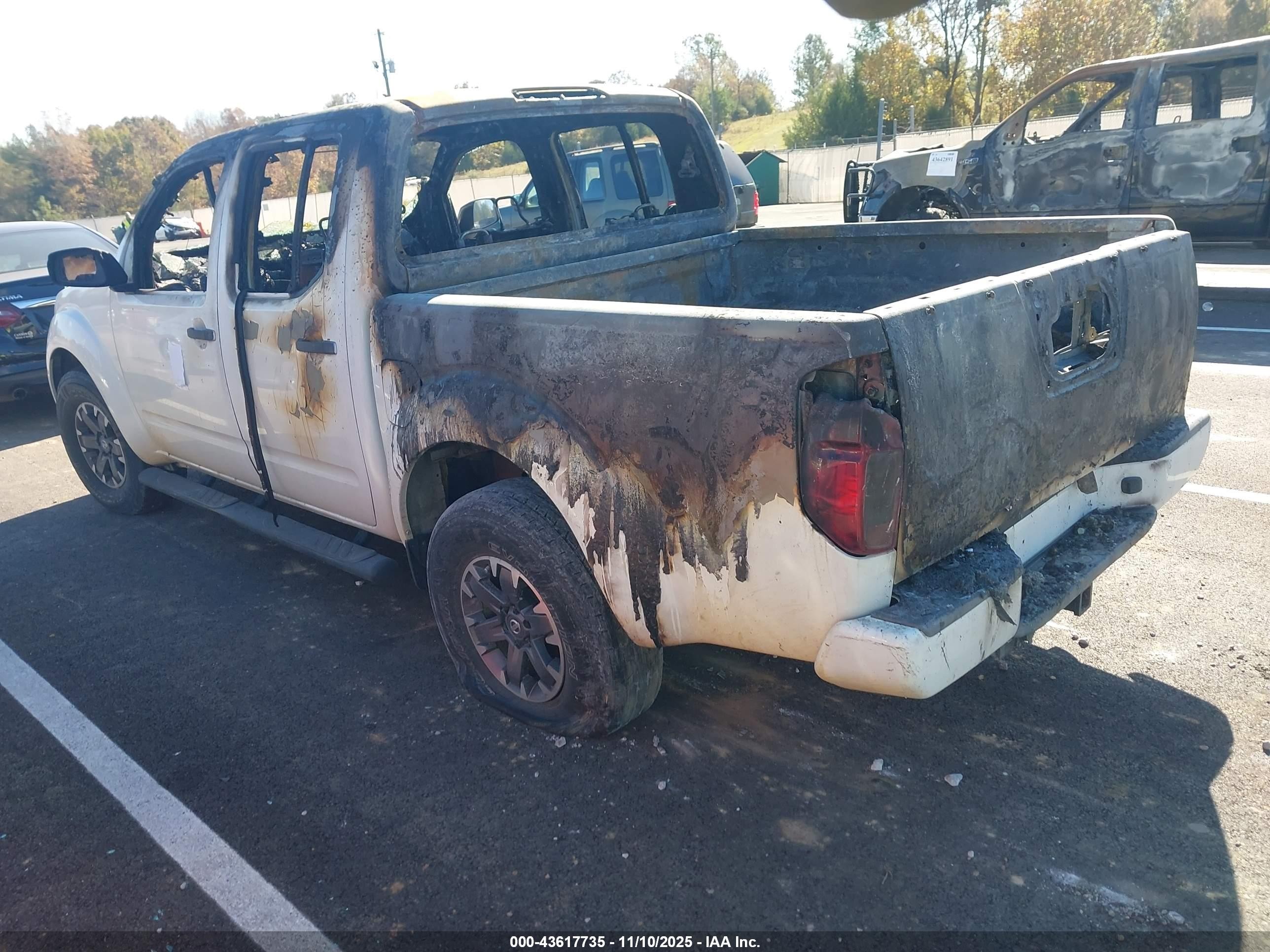 2014 Nissan Frontier Desert Runner White vin: 1N6AD0ER8EN760166
