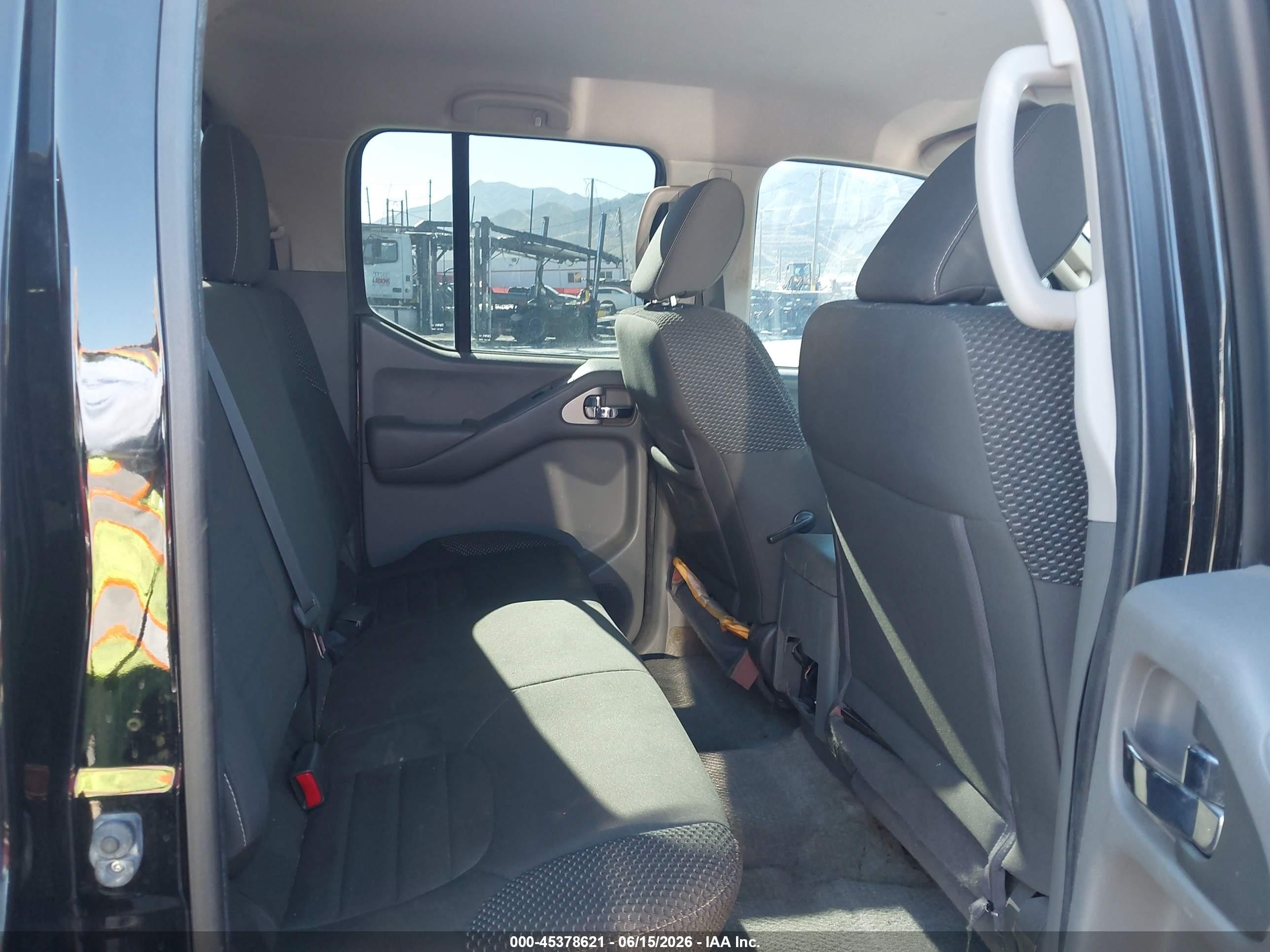 2015 Nissan Frontier Desert Runner Black vin: 1N6AD0ER8FN706528