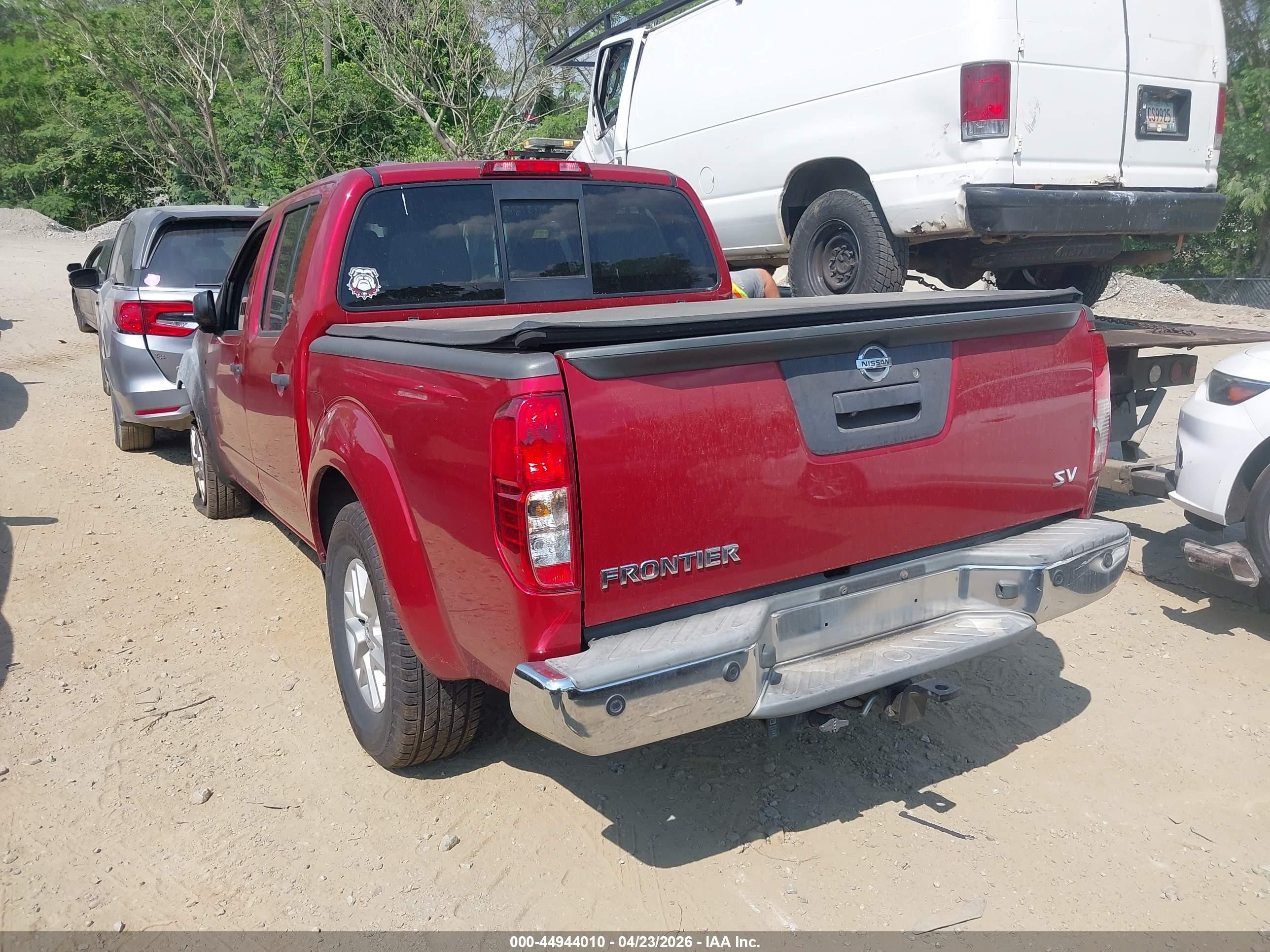 2015 Nissan Frontier Sv Red vin: 1N6AD0ER8FN709879