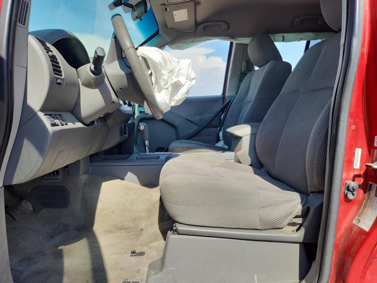 2015 Nissan Frontier Sv Red vin: 1N6AD0ER8FN722468 Damage: Airbag - Front Left, Deployed, Replacement Required