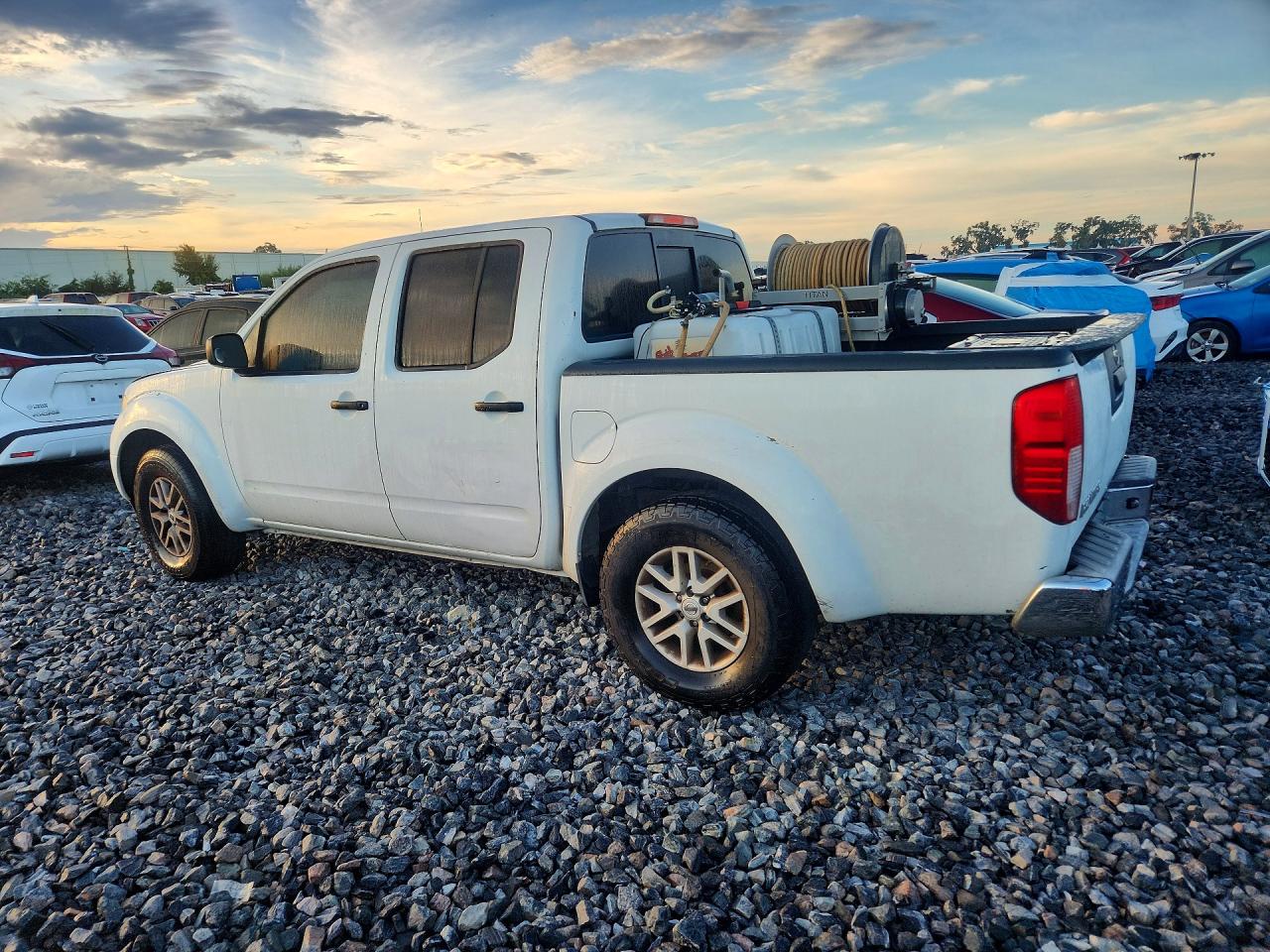 2015 Nissan Frontier Sv White vin: 1N6AD0ER8FN729176