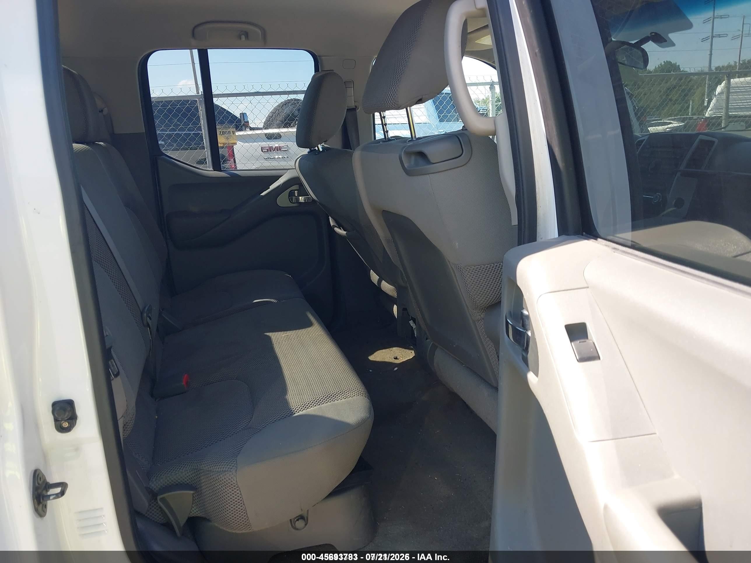 2010 Nissan Frontier Se White vin: 1N6AD0ER9AC411233