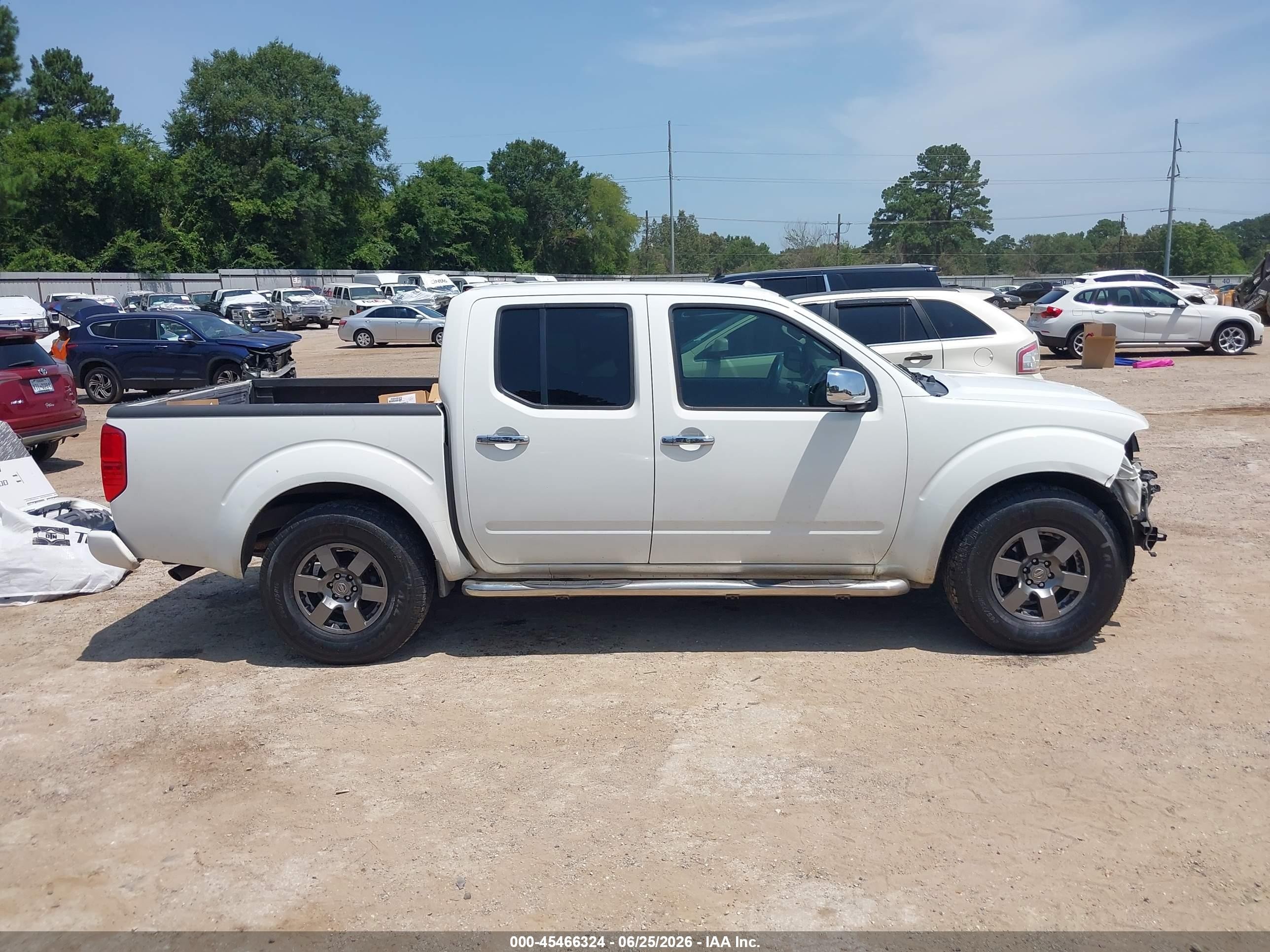 2013 Nissan Frontier Desert Runner Белый vin: 1N6AD0ER9DN744802