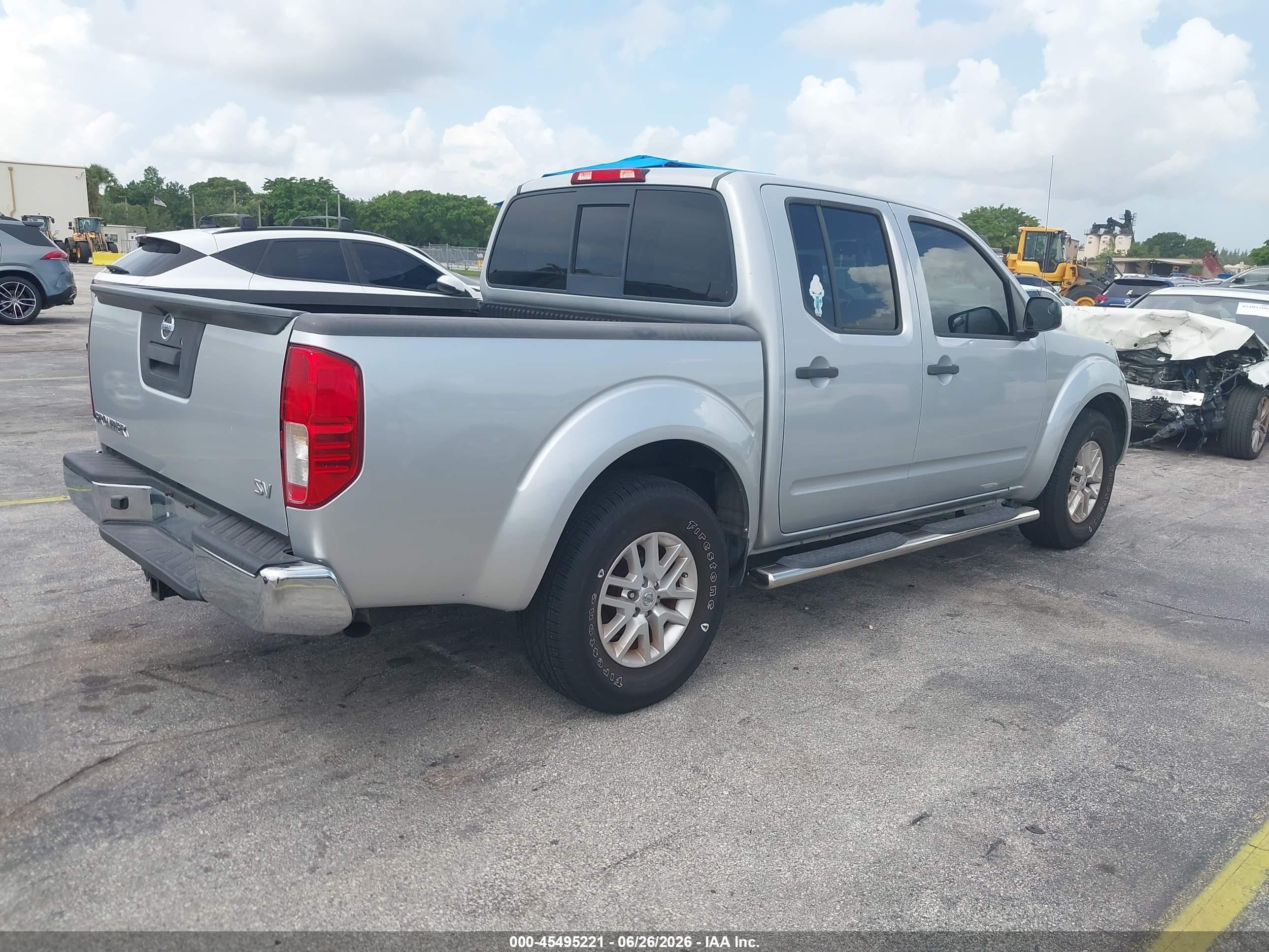 2015 Nissan Frontier Desert Runner/s/sl/sv Silver vin: 1N6AD0ER9FN706974