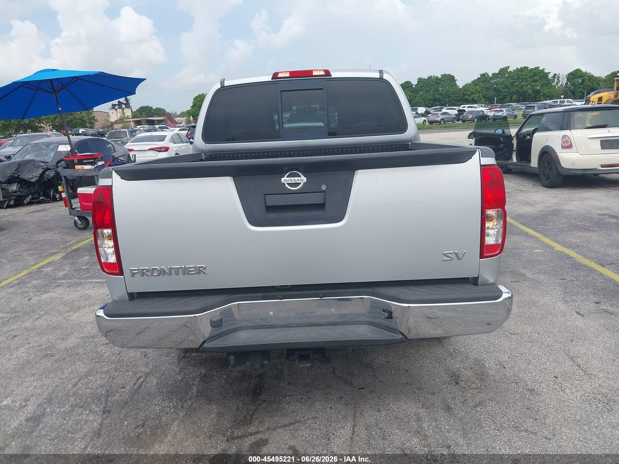 2015 Nissan Frontier Desert Runner/s/sl/sv Silver vin: 1N6AD0ER9FN706974