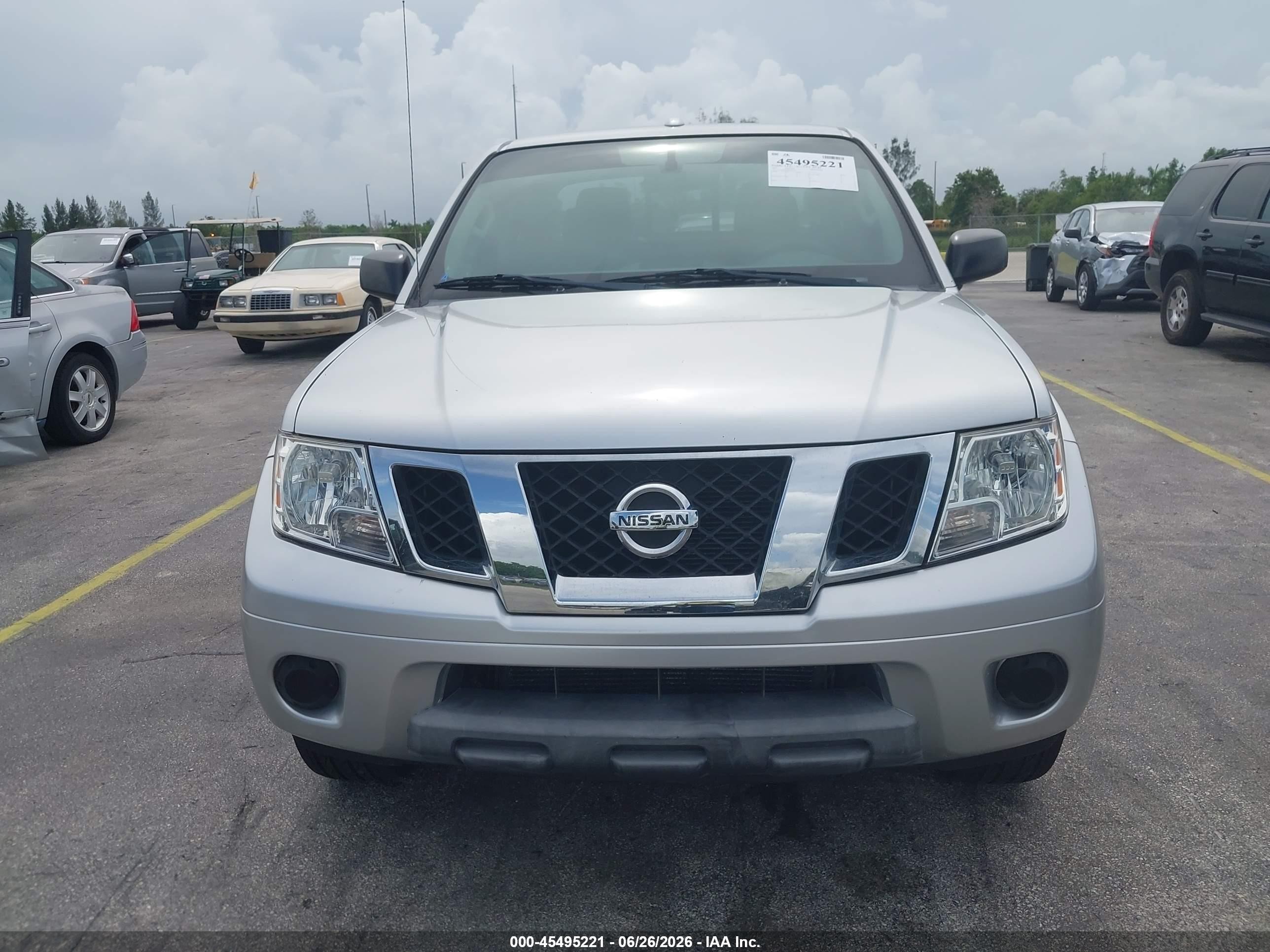 2015 Nissan Frontier Desert Runner/s/sl/sv Silver vin: 1N6AD0ER9FN706974