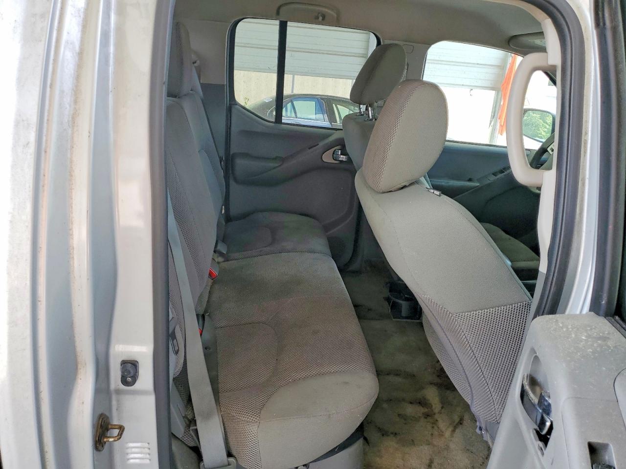 2015 Nissan Frontier Sv Silver vin: 1N6AD0ER9FN719644