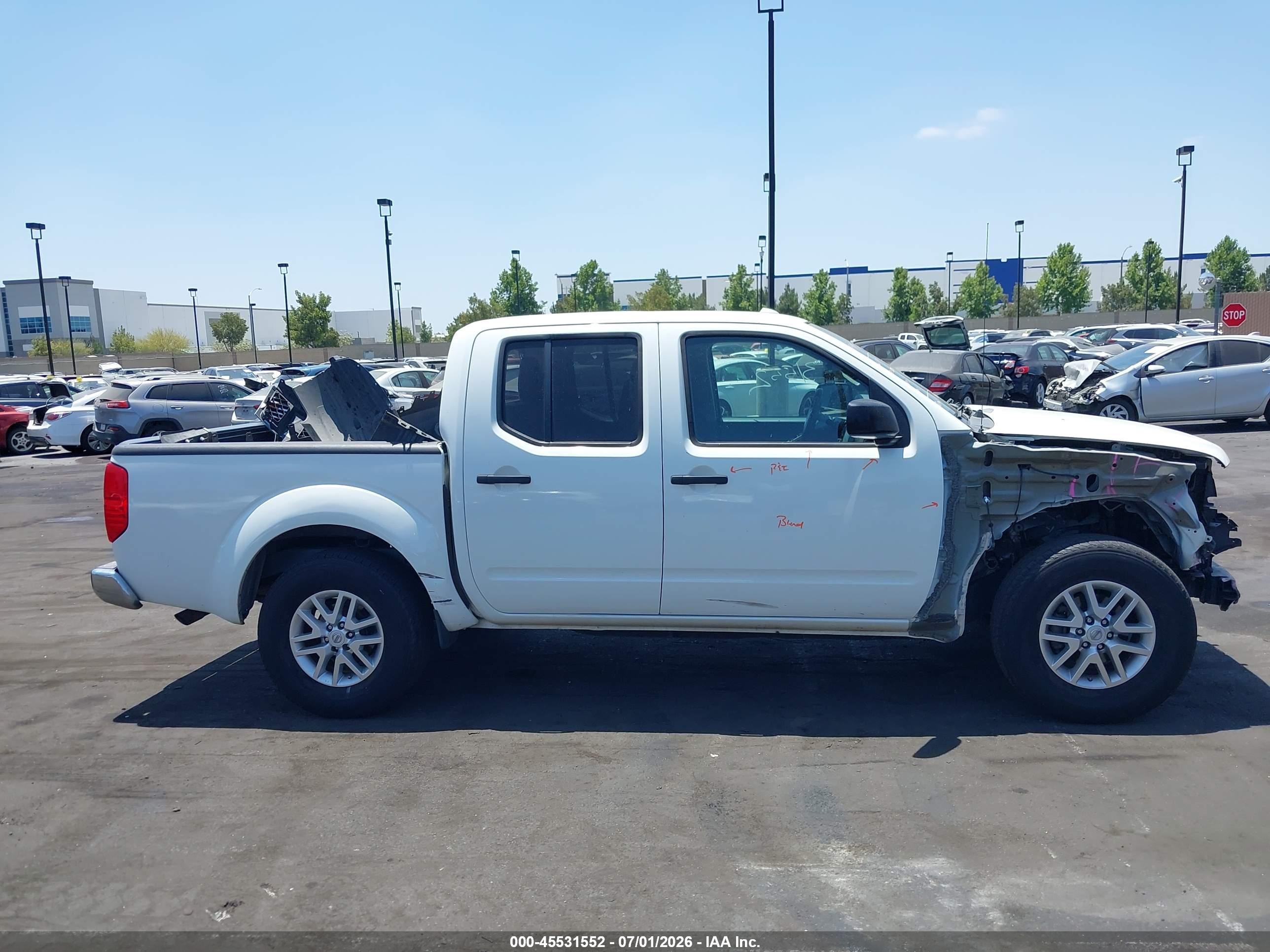 2015 Nissan Frontier Sv Белый vin: 1N6AD0ER9FN728523