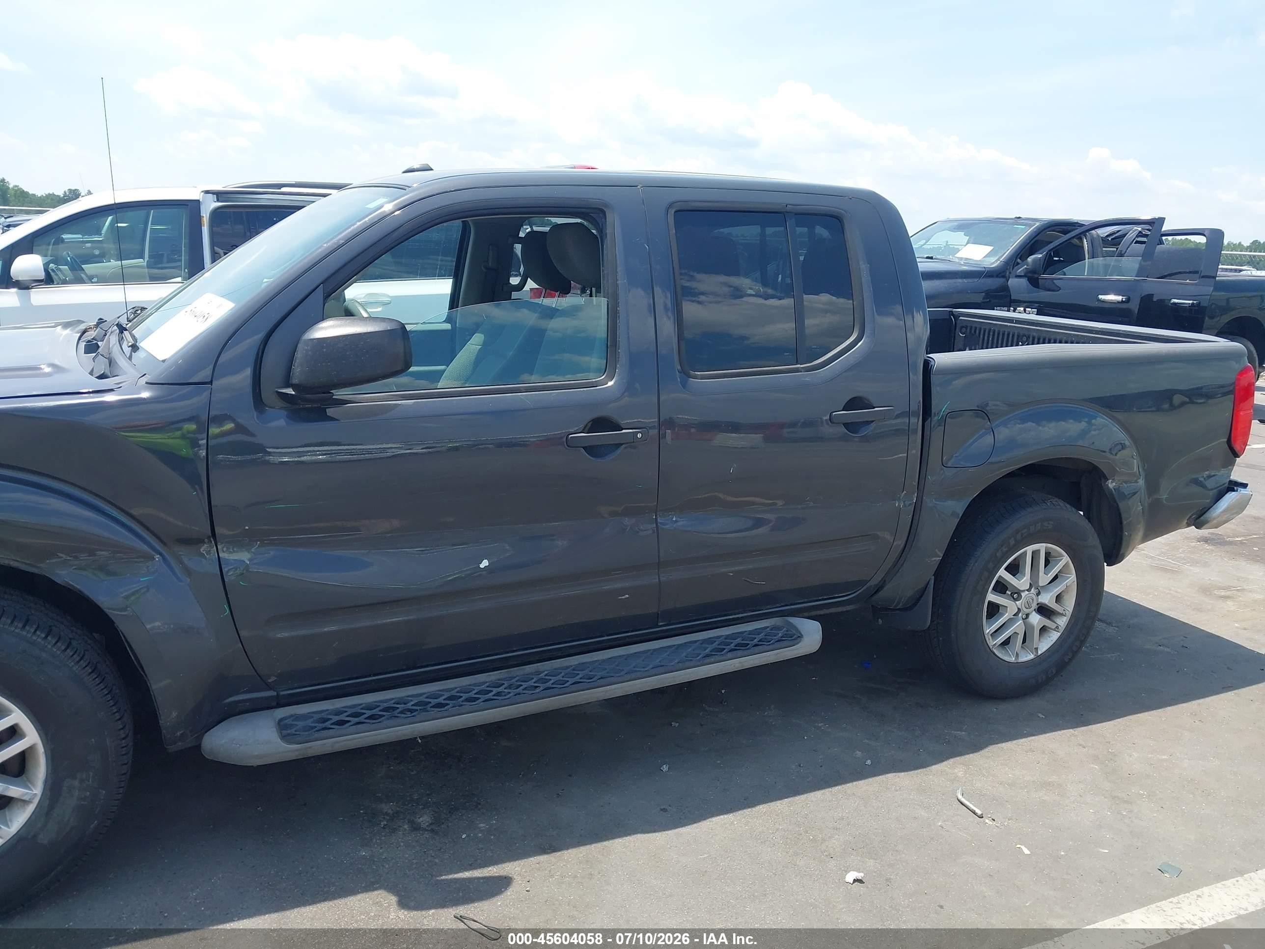 2015 Nissan Frontier Sv Gray vin: 1N6AD0ER9FN729378