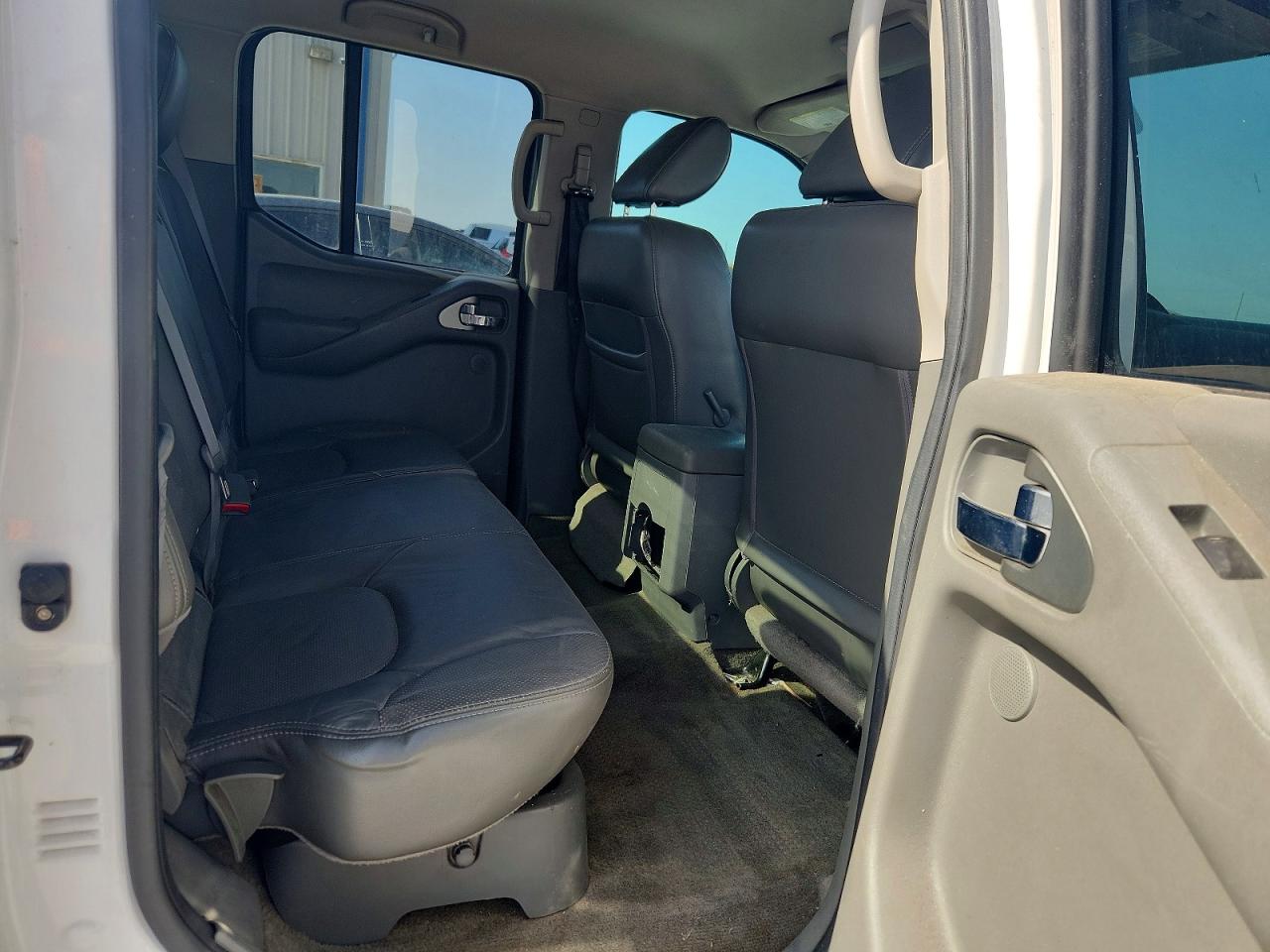 2010 Nissan Frontier Se V6 Белый vin: 1N6AD0ERXAC418711
