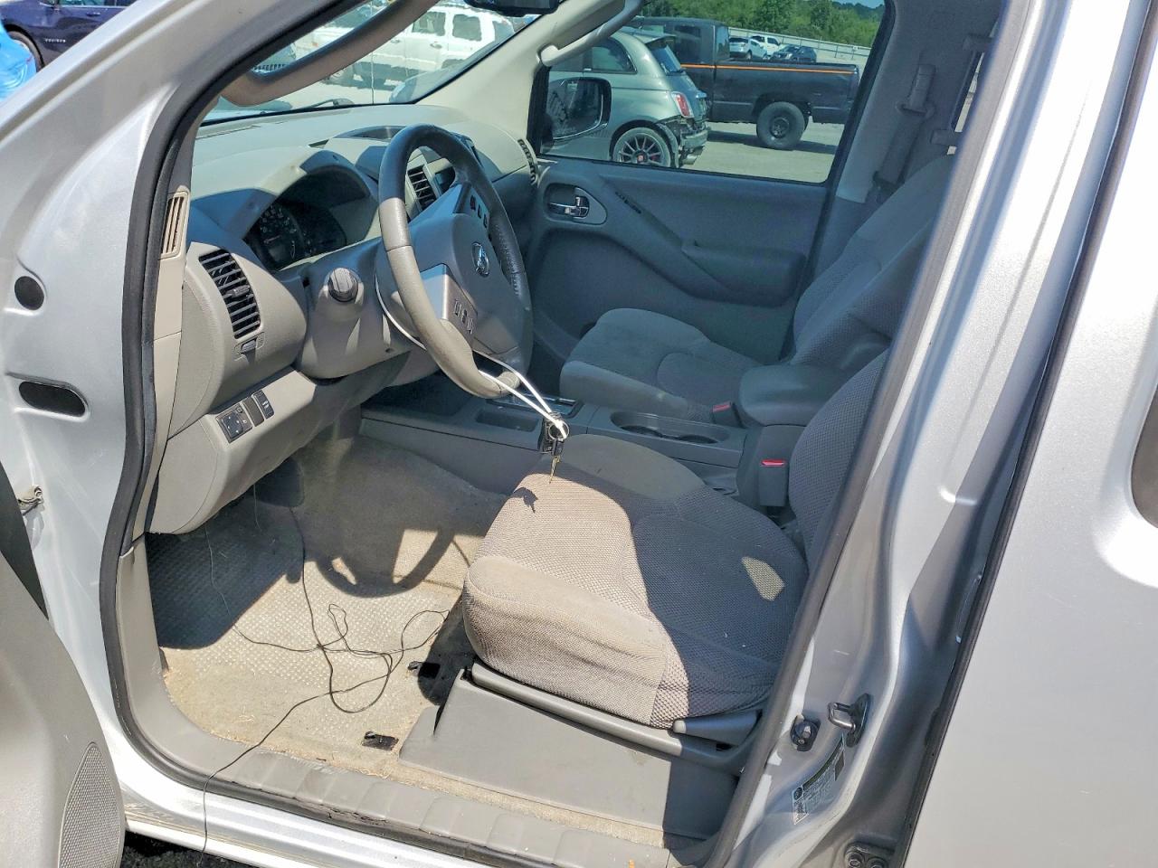2011 Nissan Frontier S Silver vin: 1N6AD0ERXBC447613