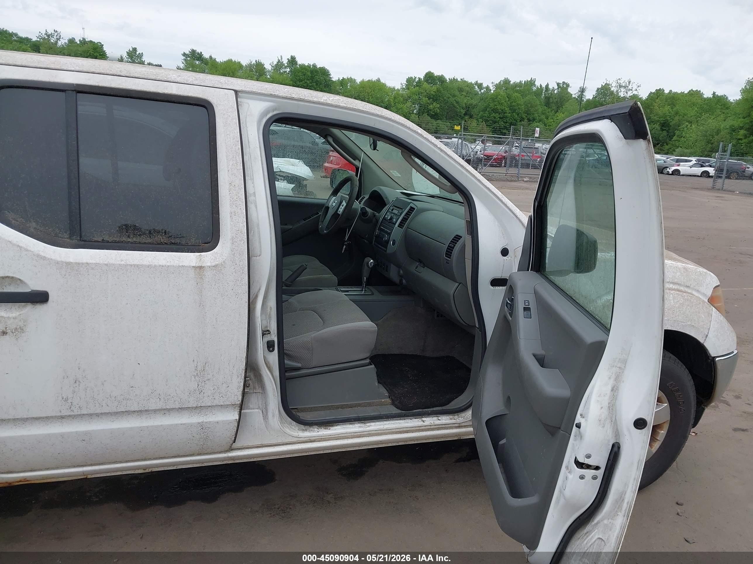 2010 Nissan Frontier Se White vin: 1N6AD0EV0AC448703
