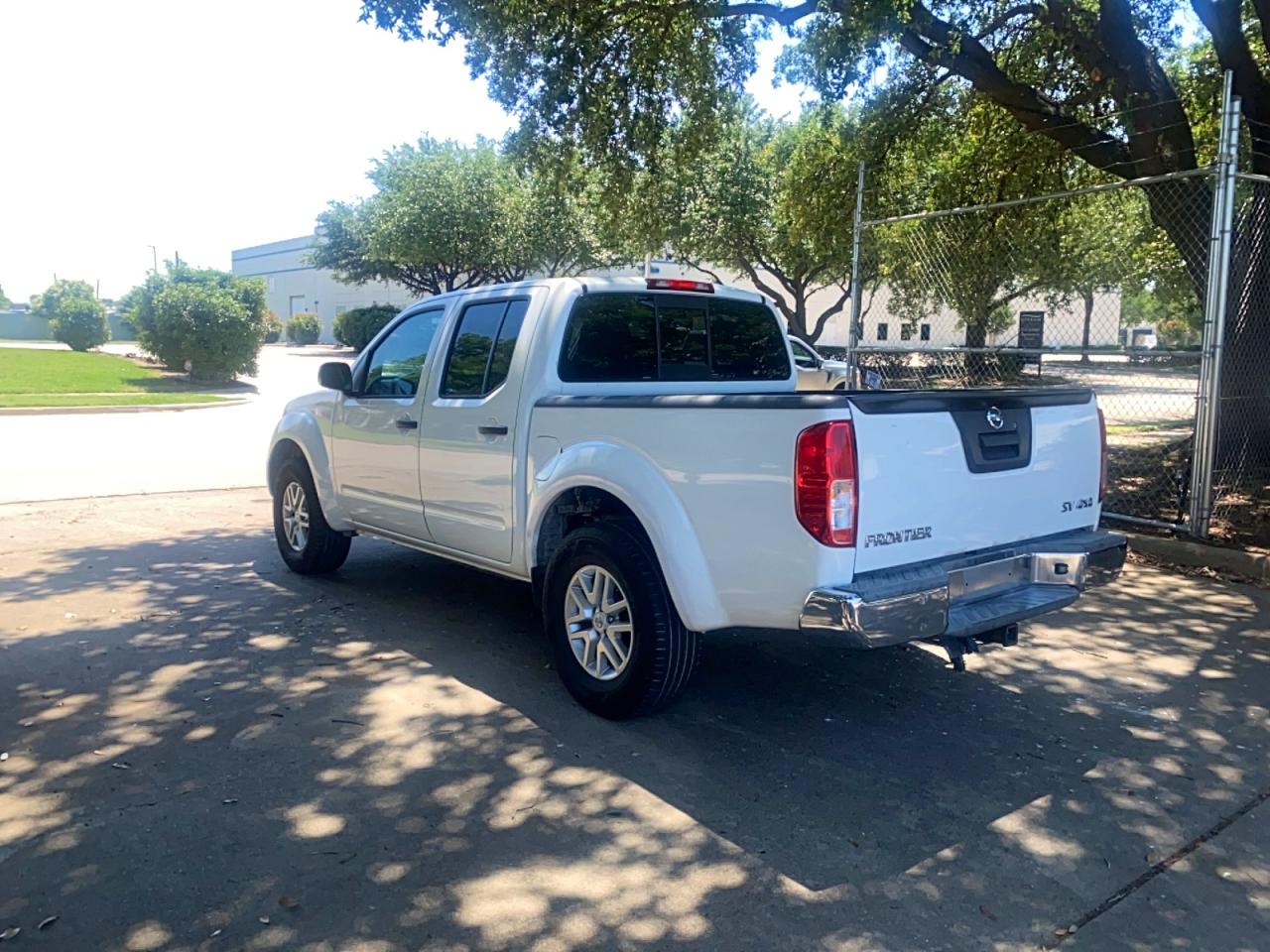 2015 Nissan Frontier Sv White vin: 1N6AD0EV0FN734322