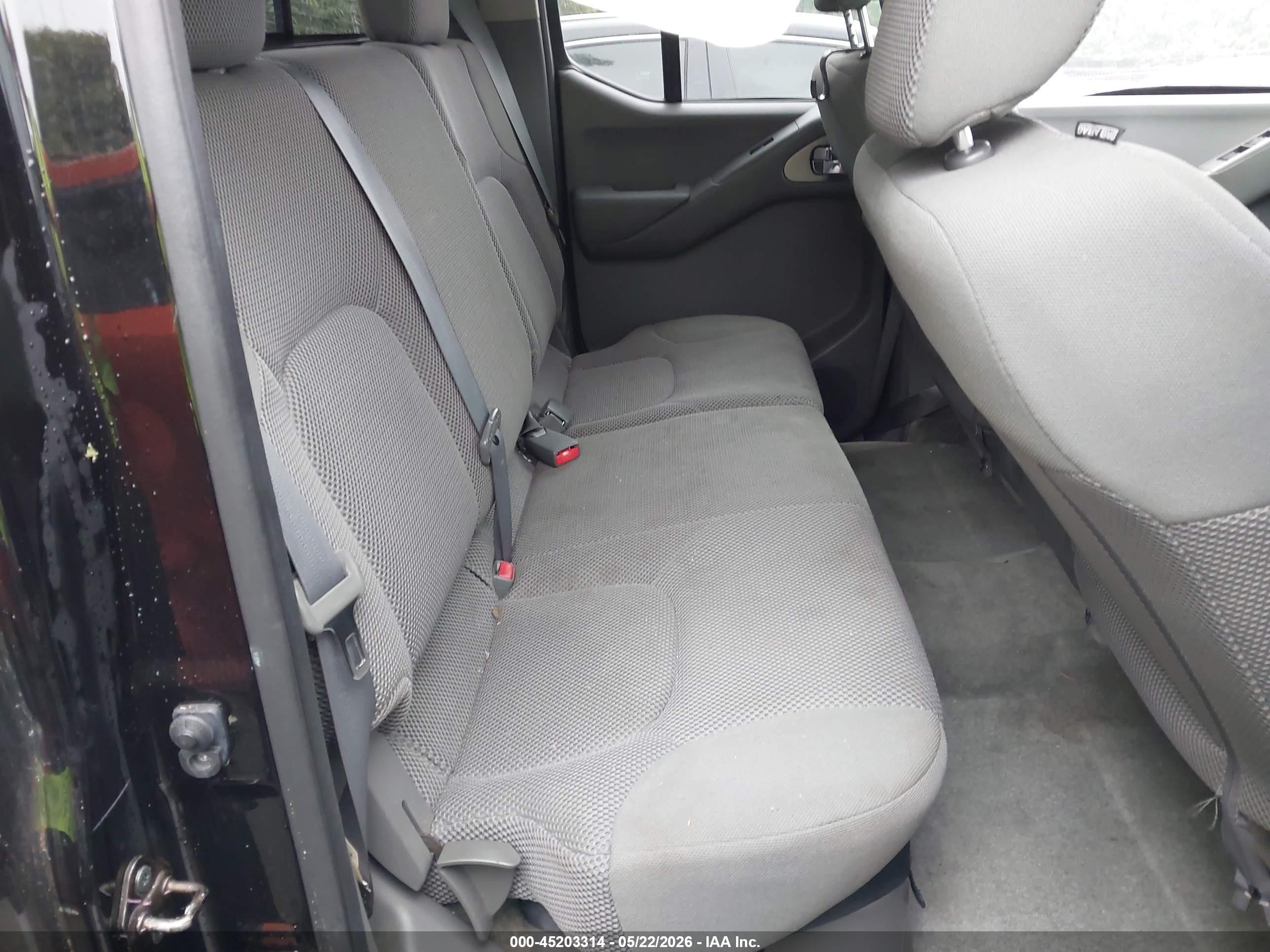 2015 Nissan Frontier Pro-4x/s/sl/sv Черный vin: 1N6AD0EV0FN743621
