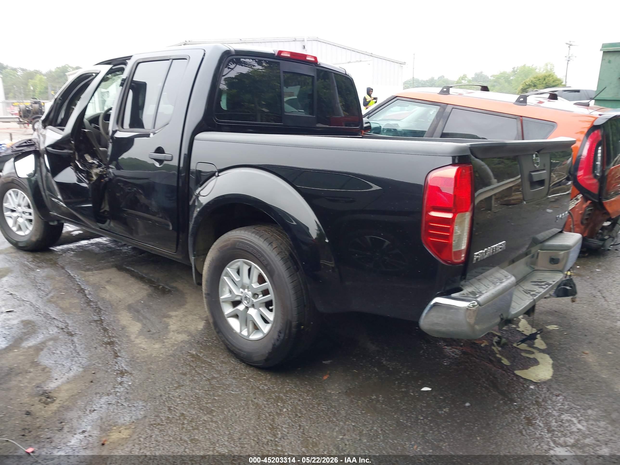 2015 Nissan Frontier Pro-4x/s/sl/sv Черный vin: 1N6AD0EV0FN743621