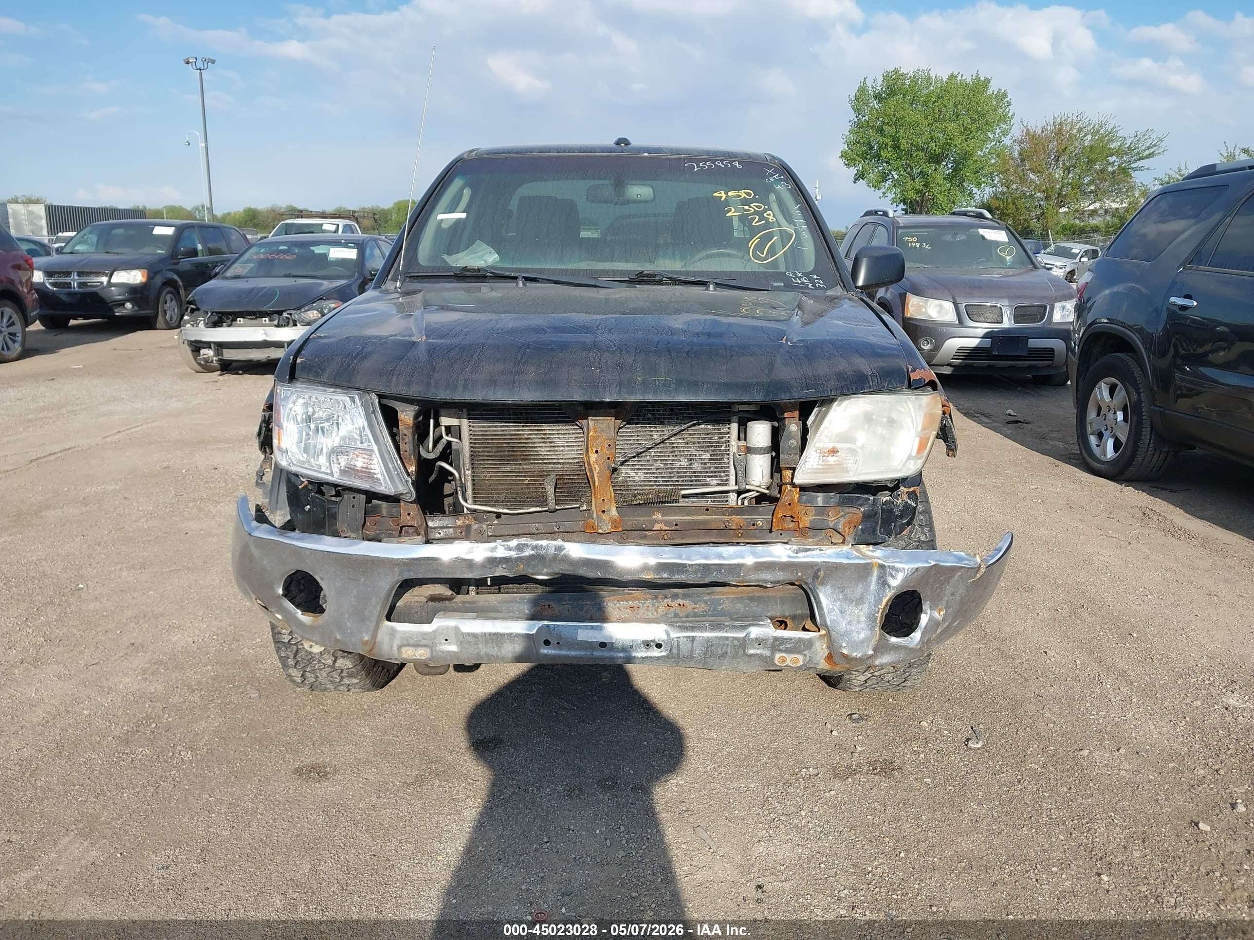 2011 Nissan Frontier Sv Черный vin: 1N6AD0EV1BC415887