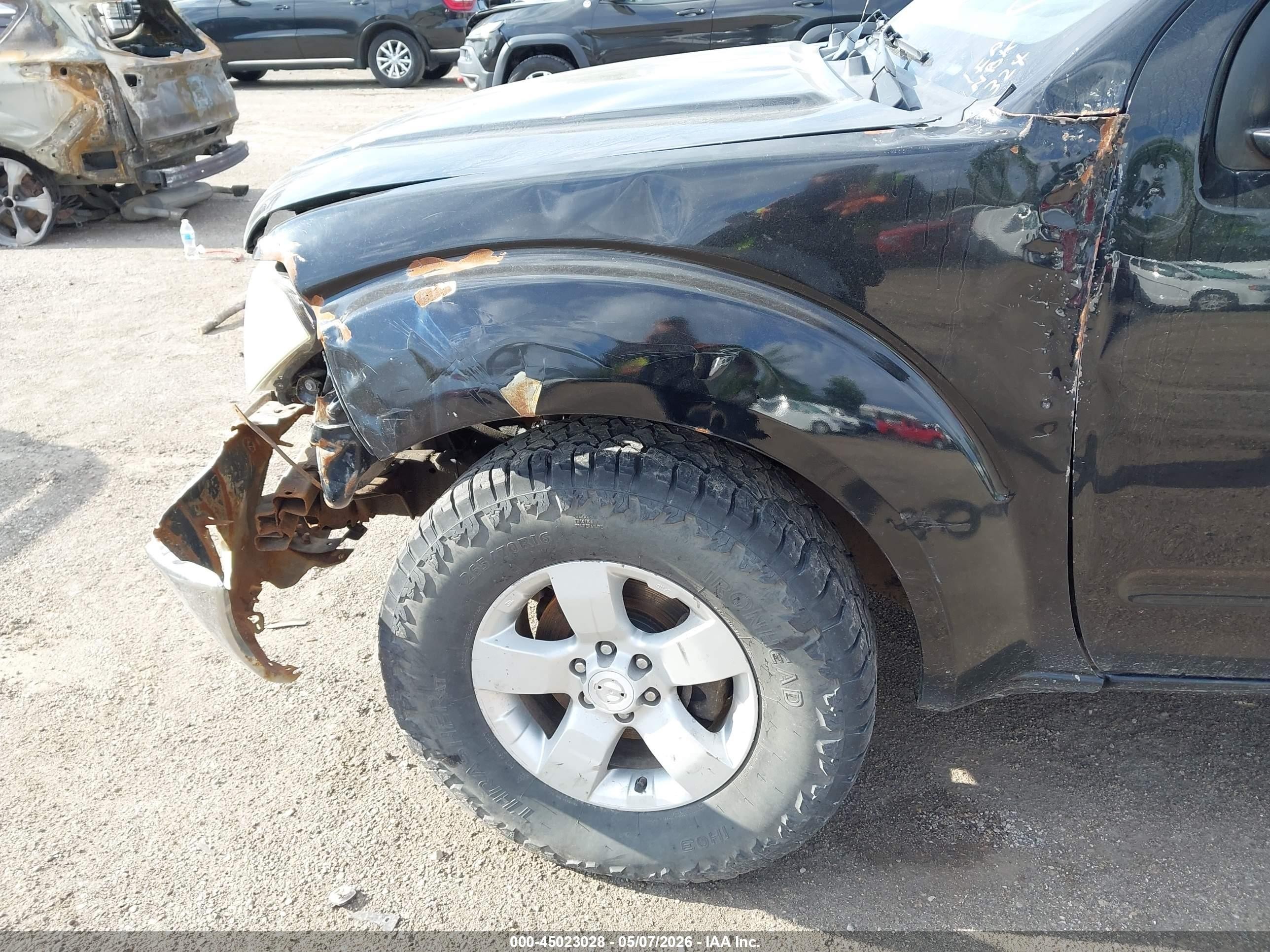 2011 Nissan Frontier Sv Черный vin: 1N6AD0EV1BC415887