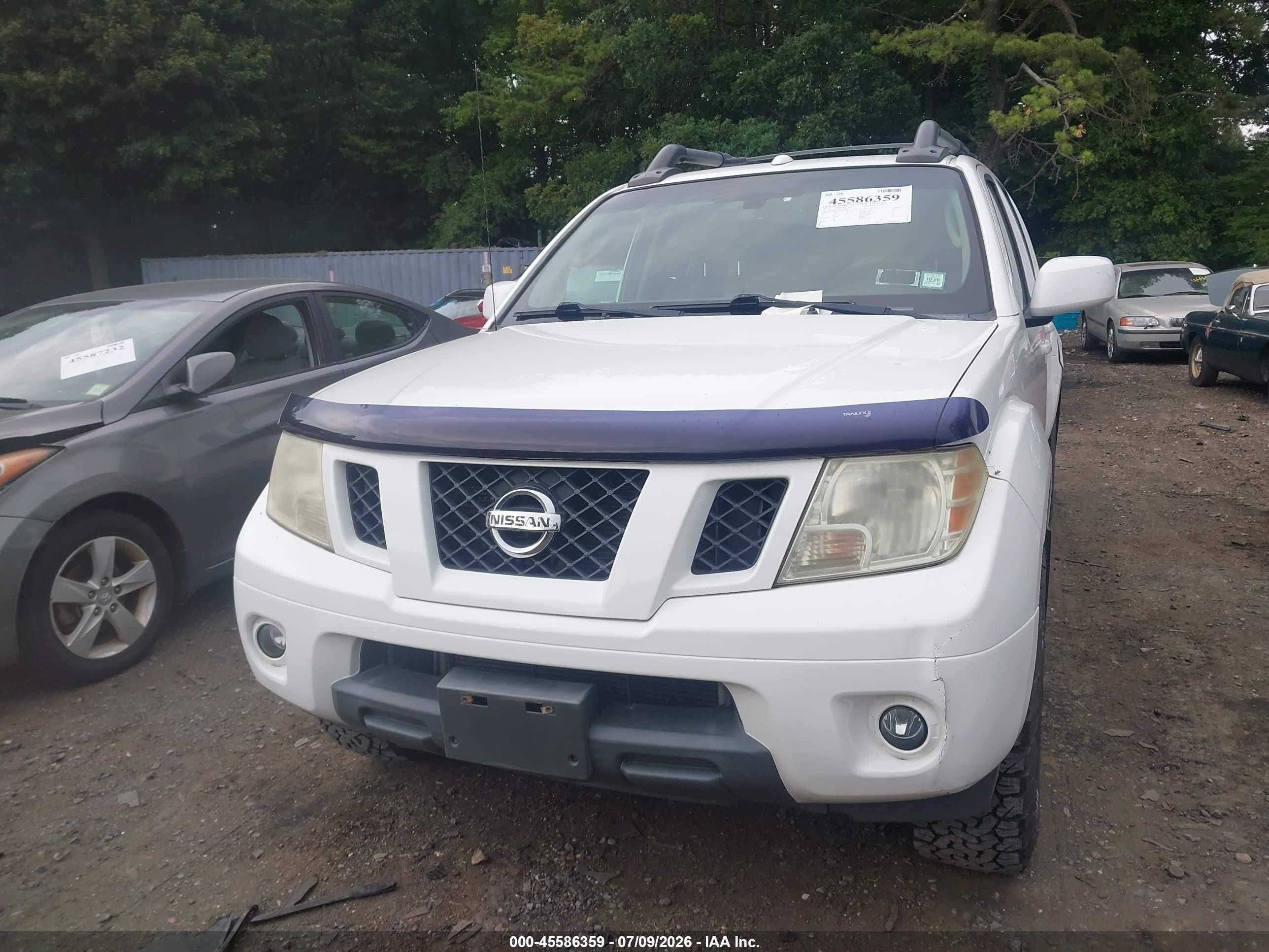 2011 Nissan Frontier Pro-4x White vin: 1N6AD0EV1BC435718