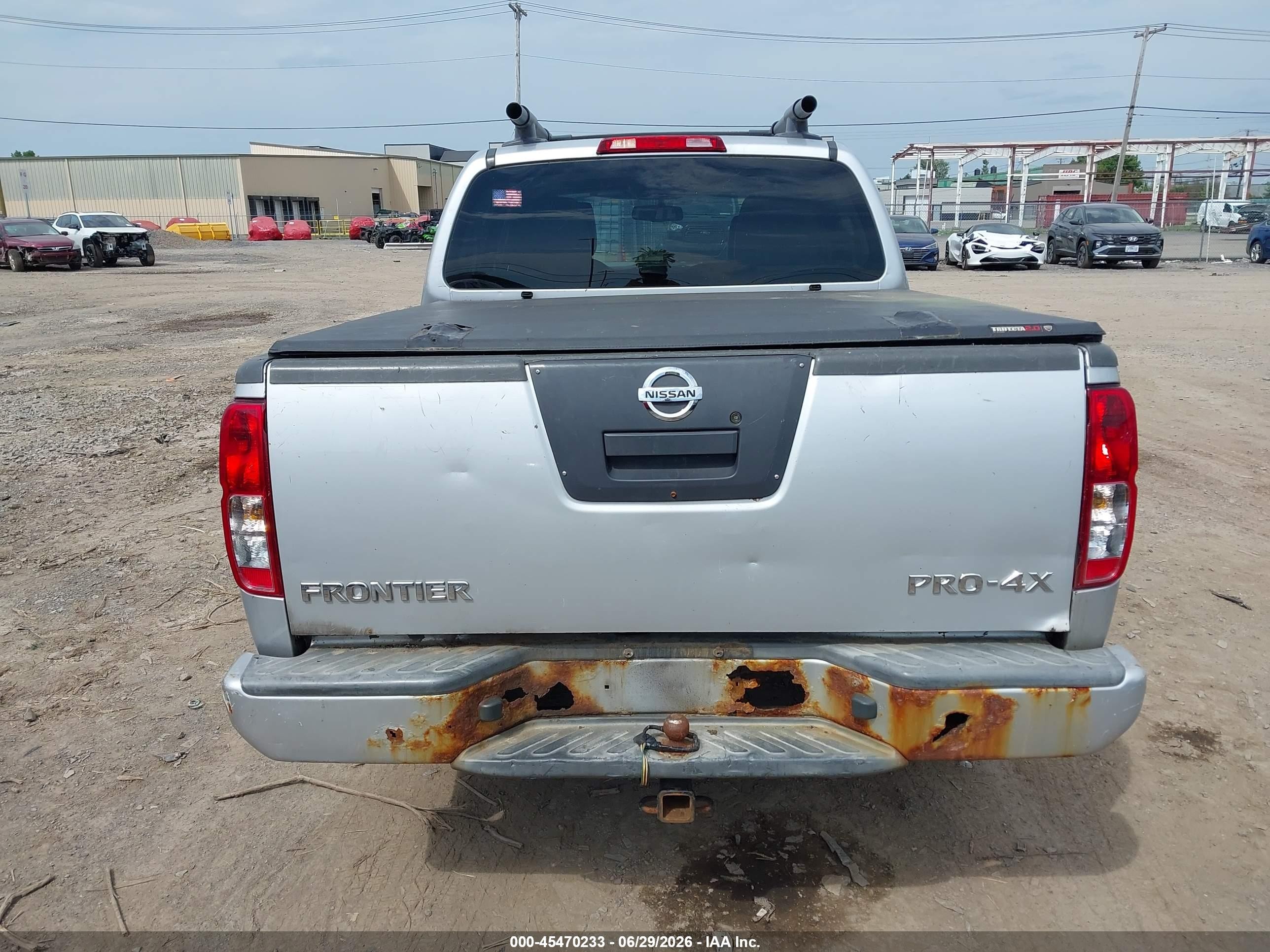 2012 Nissan Frontier Pro-4x Silver vin: 1N6AD0EV1CC407404